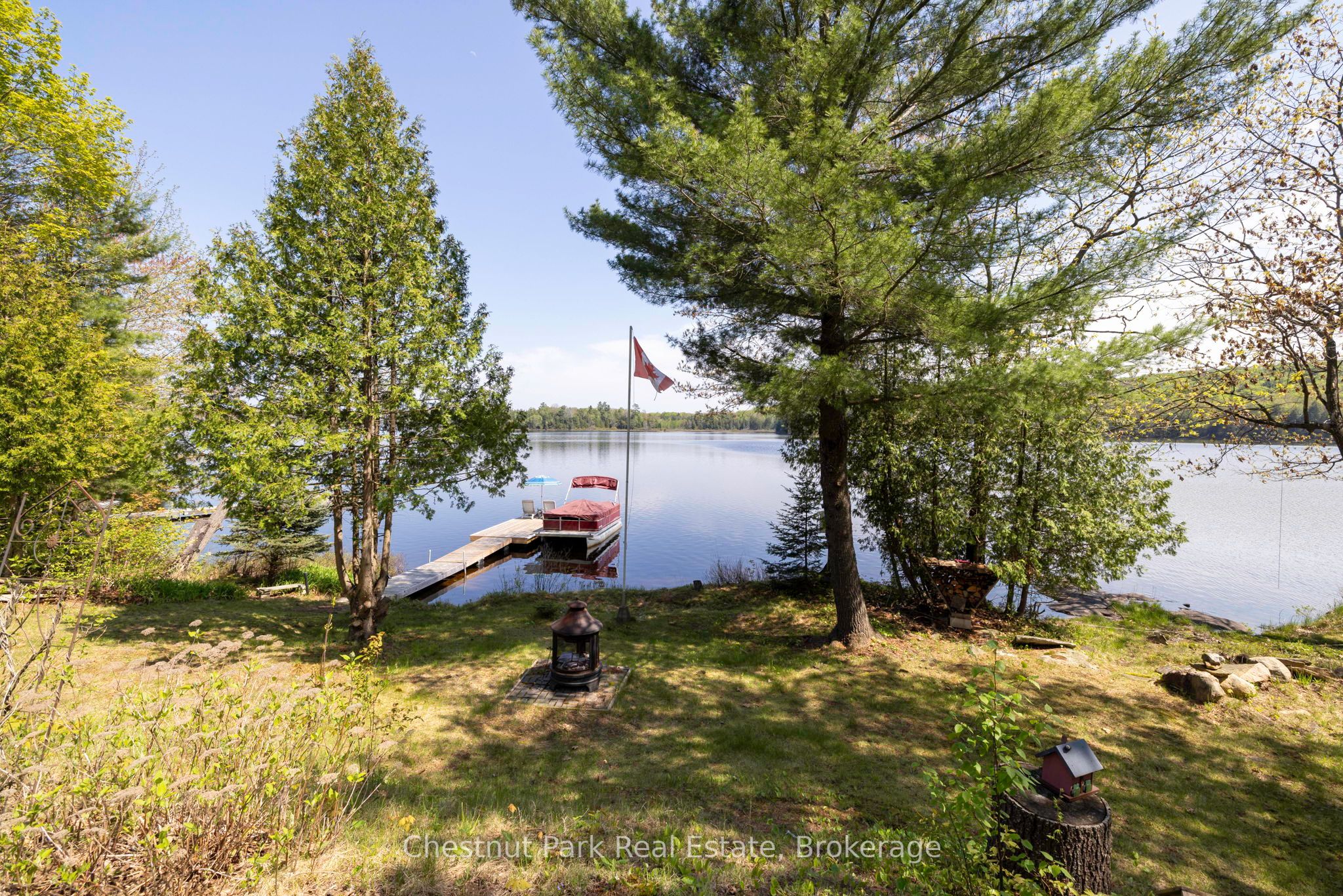 1260 Winders Bay Road Property Photo 3
