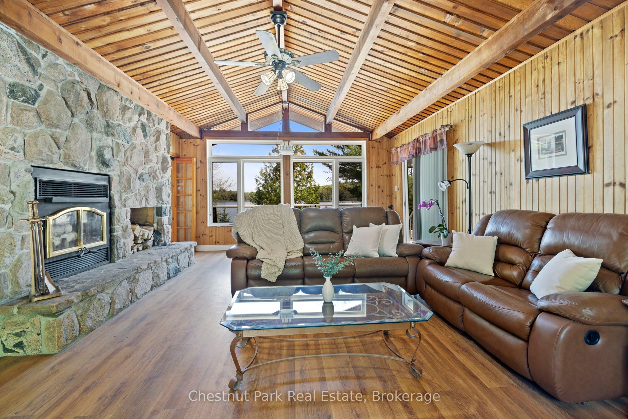 1260 Winders Bay Road Property Photo 11