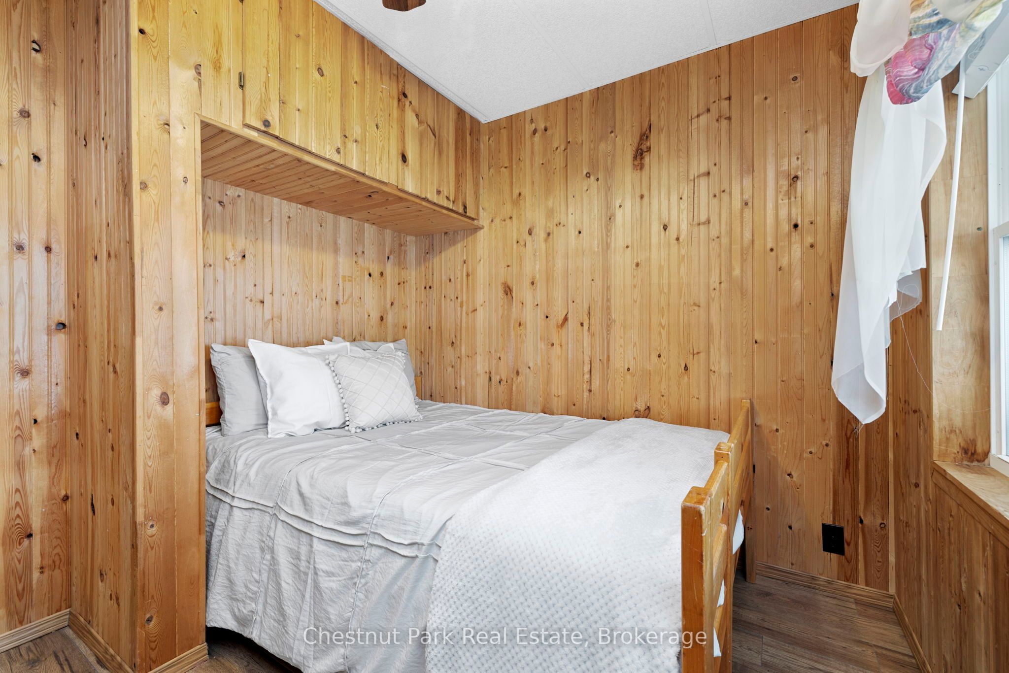 1260 Winders Bay Road Property Photo 18