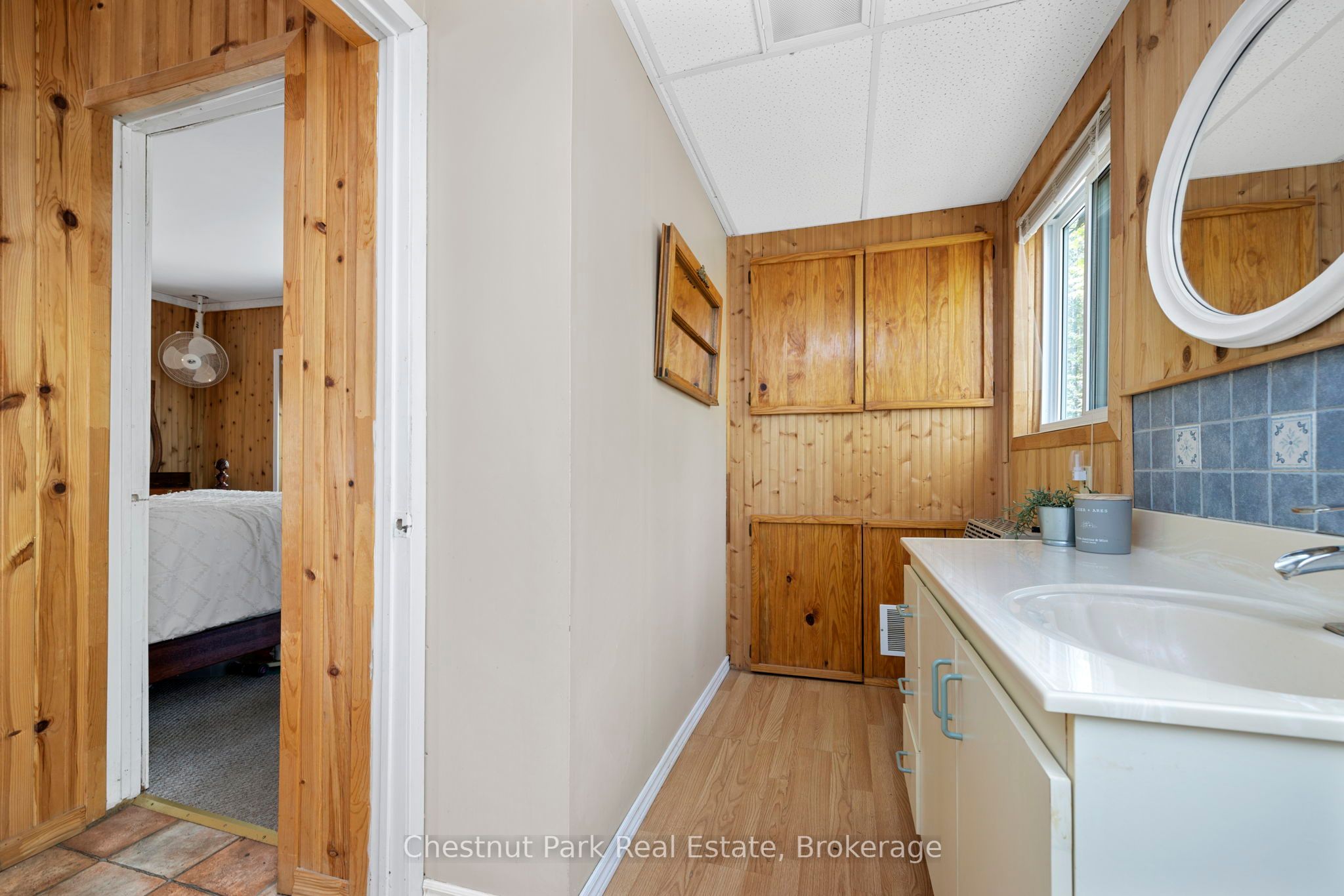 1260 Winders Bay Road Property Photo 24