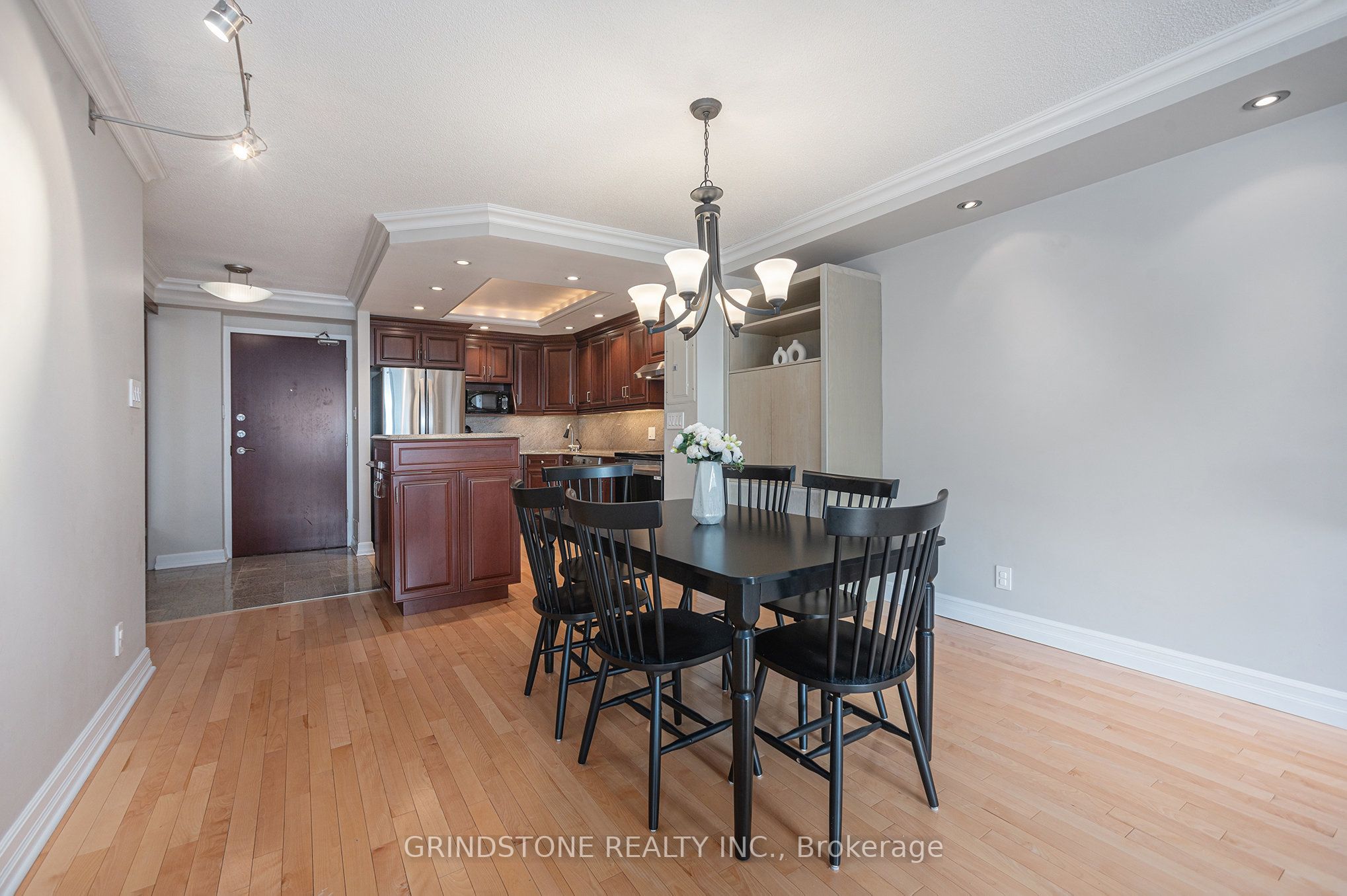 #1203 - 151 Bay Street Property Photo 11