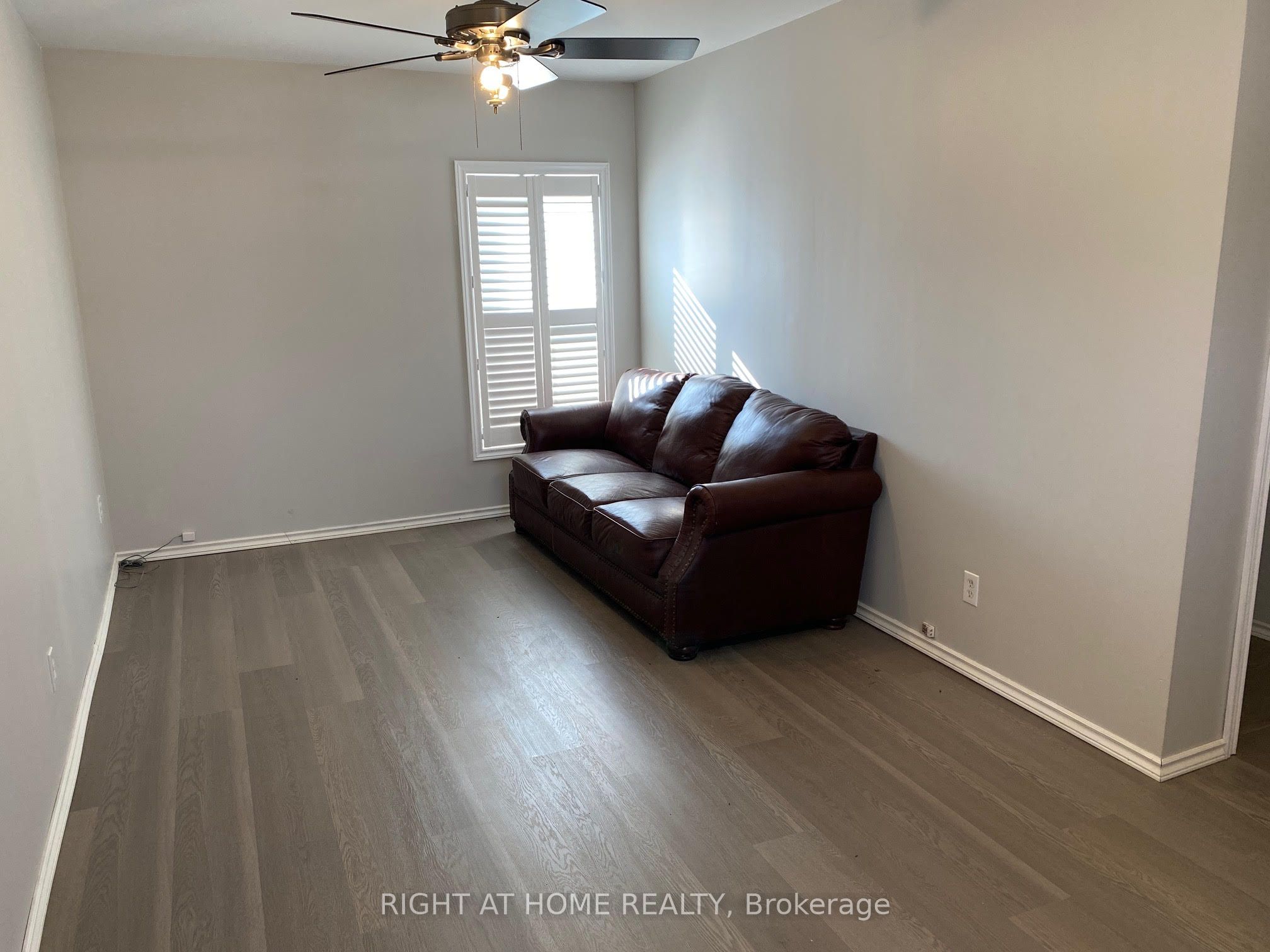 694-700 Armour Road Property Photo 20
