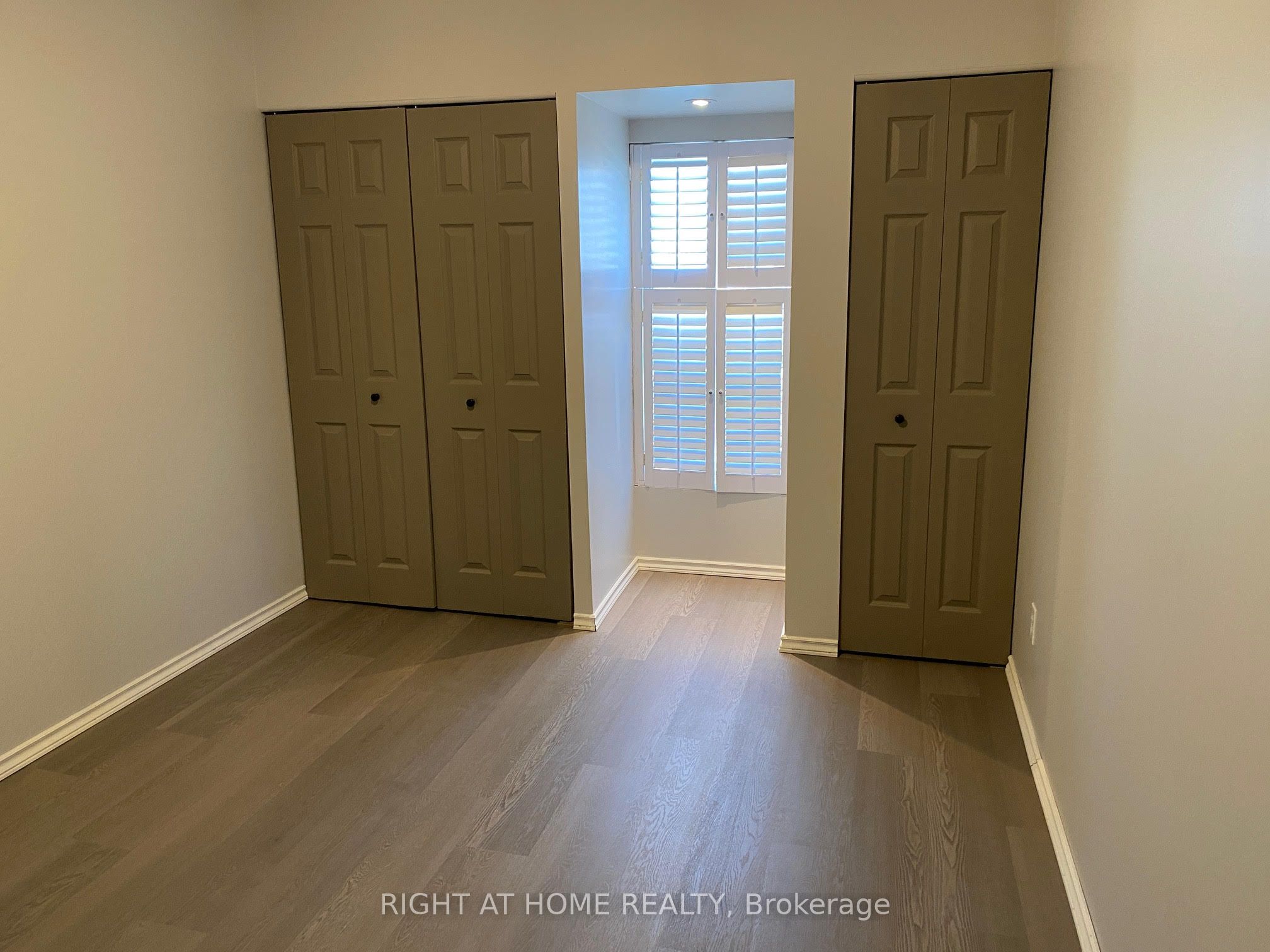 694-700 Armour Road Property Photo 22