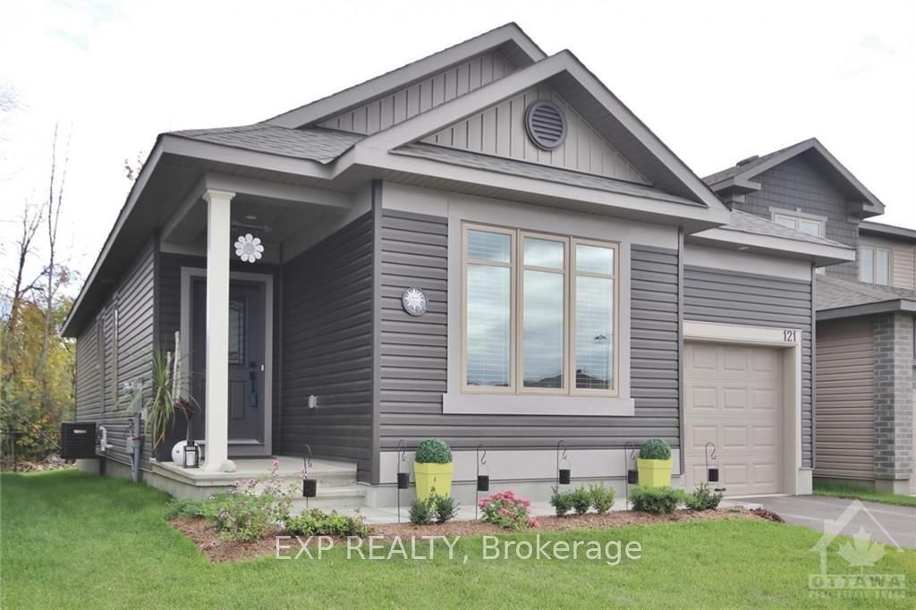 121 Rallidale Street Property Photo 1