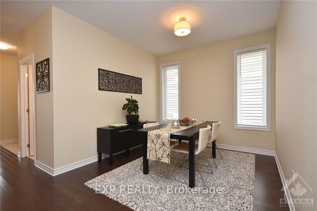121 Rallidale Street Property Photo 8