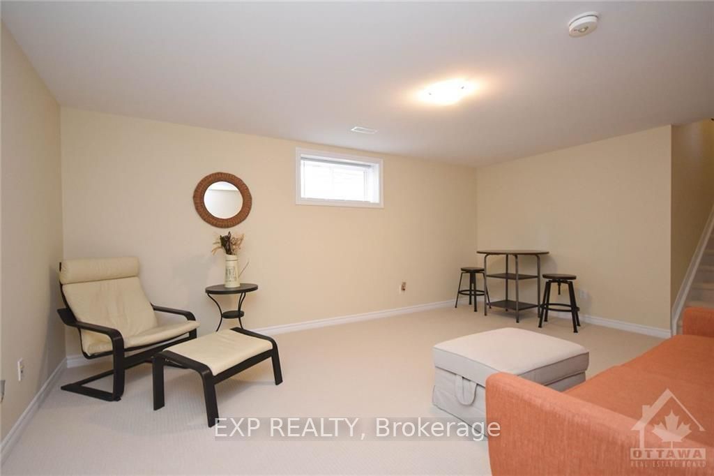 121 Rallidale Street Property Photo 13