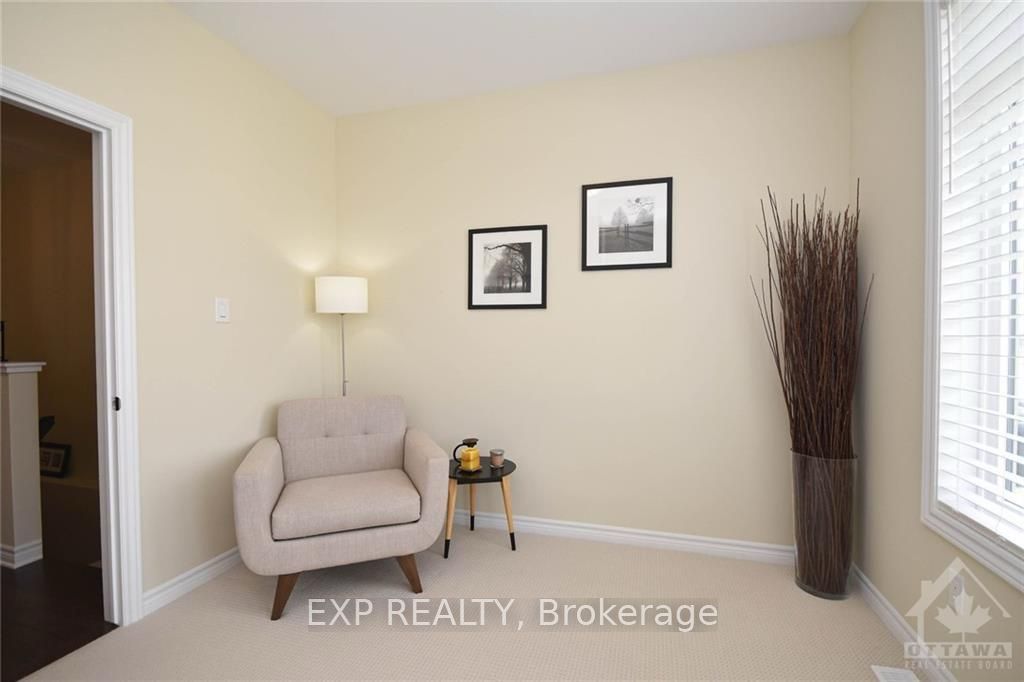 121 Rallidale Street Property Photo 17