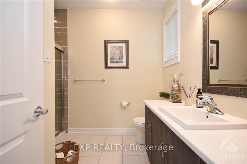 121 Rallidale Street Property Photo 20