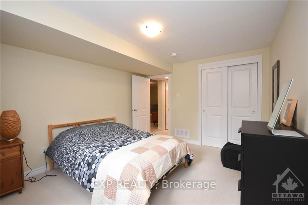 121 Rallidale Street Property Photo 23