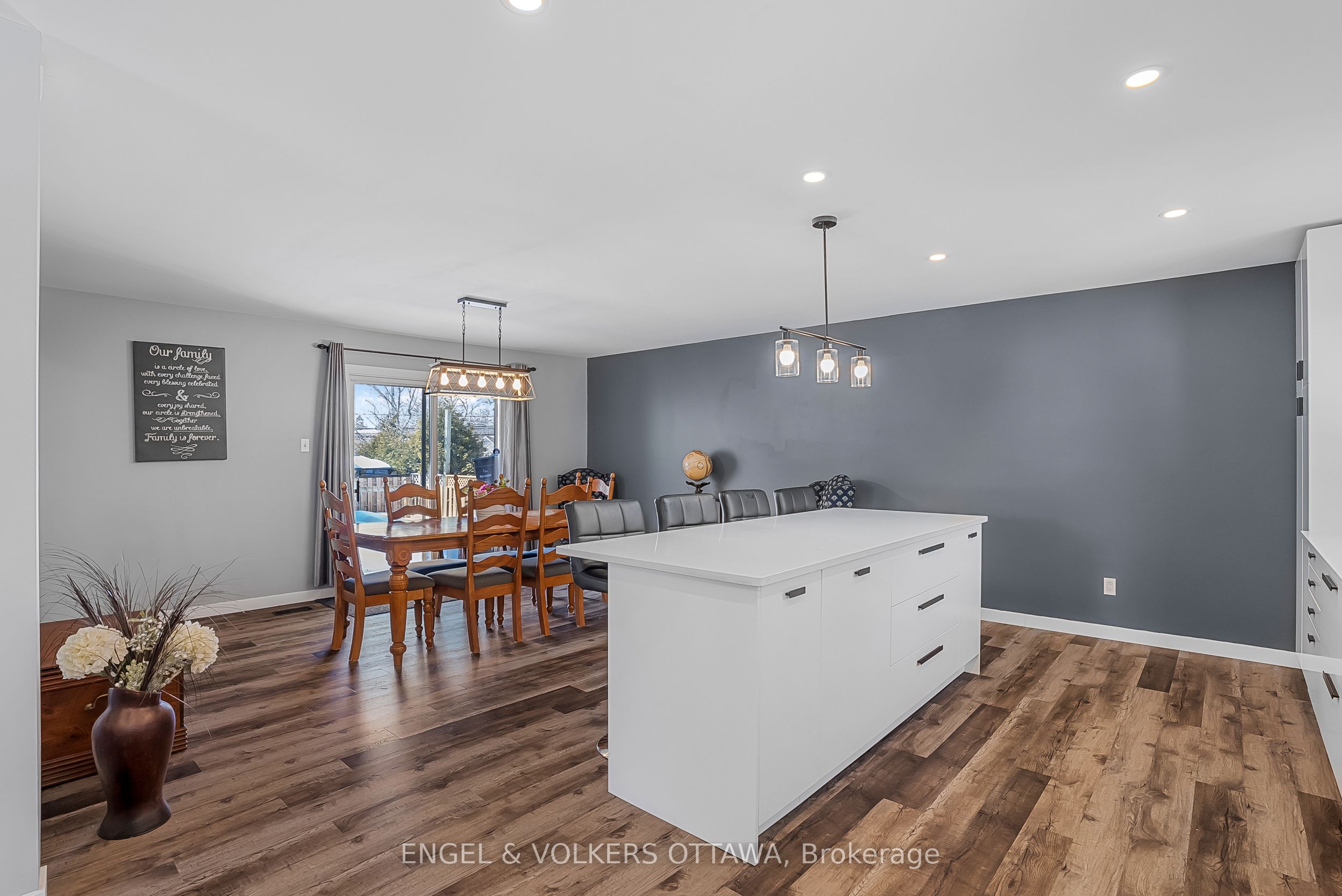 1427 Rosebella Avenue Property Photo 17