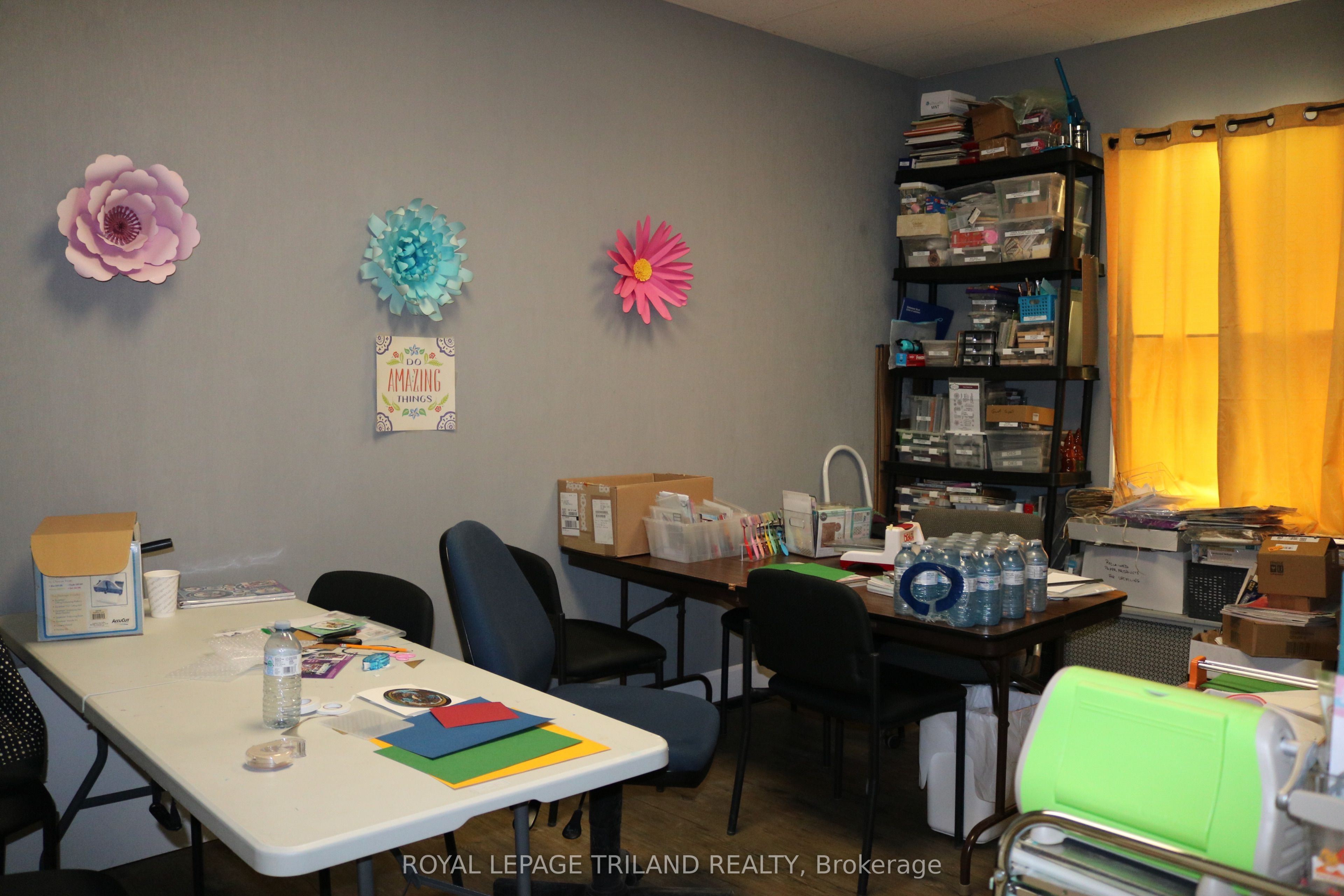 #main Floor - 656 Talbot Street Property Photo 12
