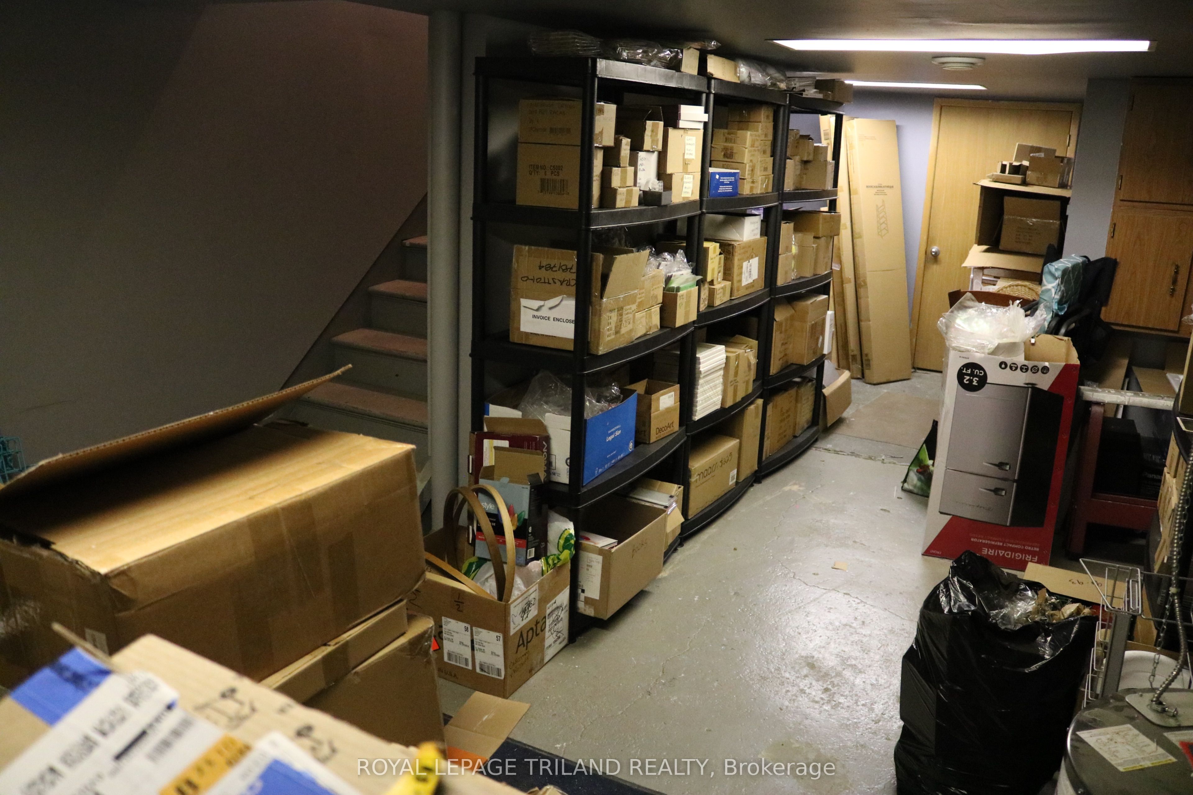 #main Floor - 656 Talbot Street Property Photo 32