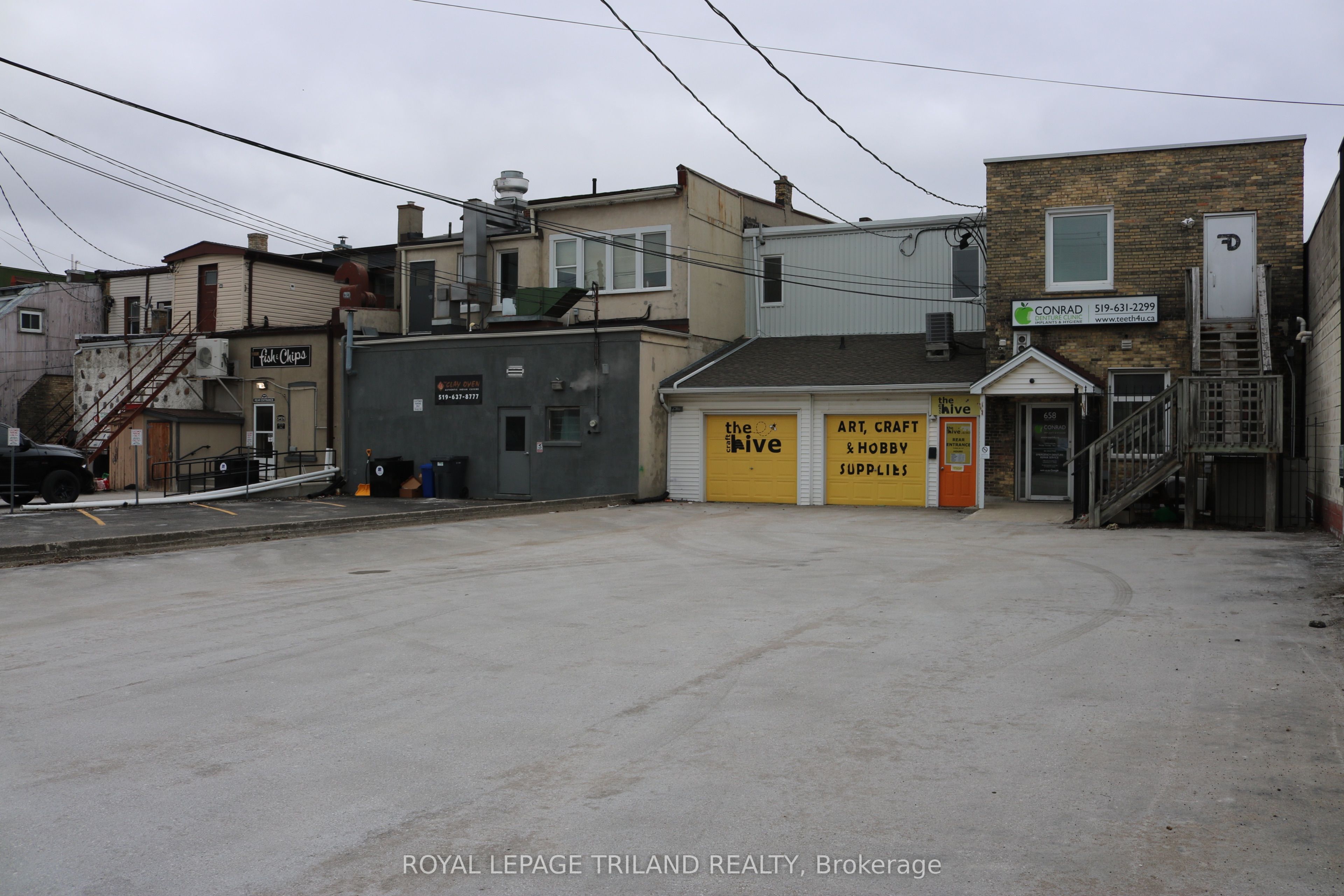 #main Floor - 656 Talbot Street Property Photo 40