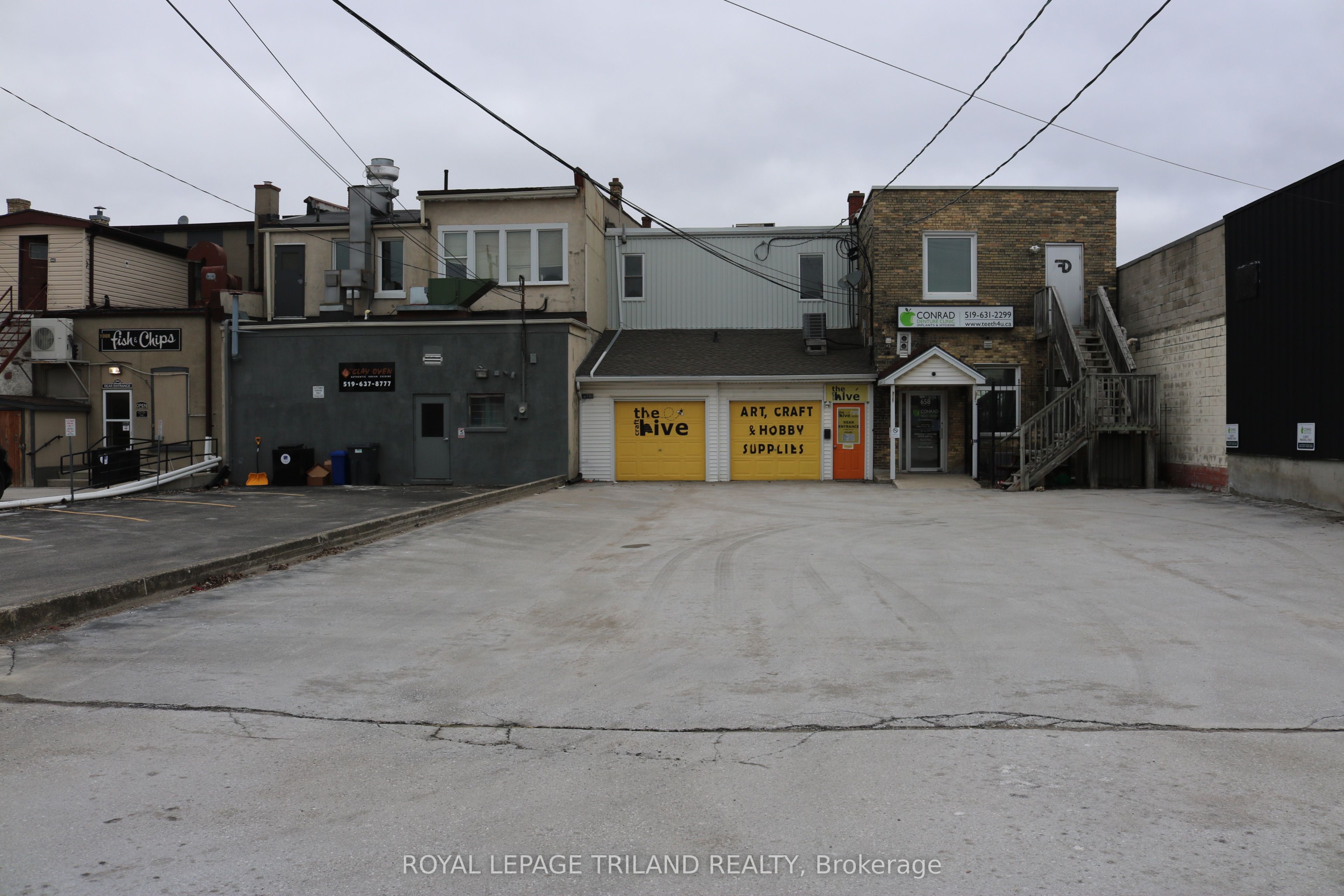#main Floor - 656 Talbot Street Property Photo 41