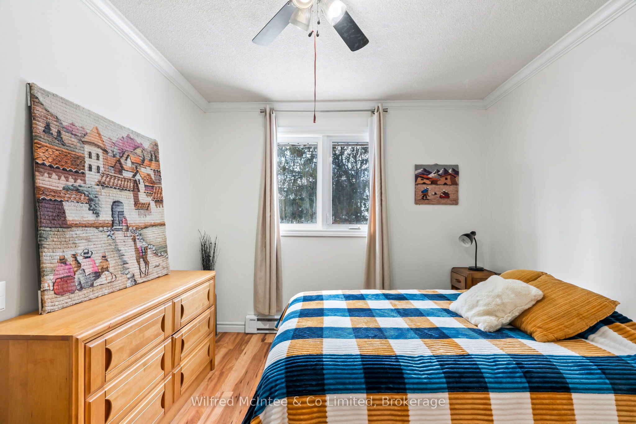 558 Queen Street Property Photo 24