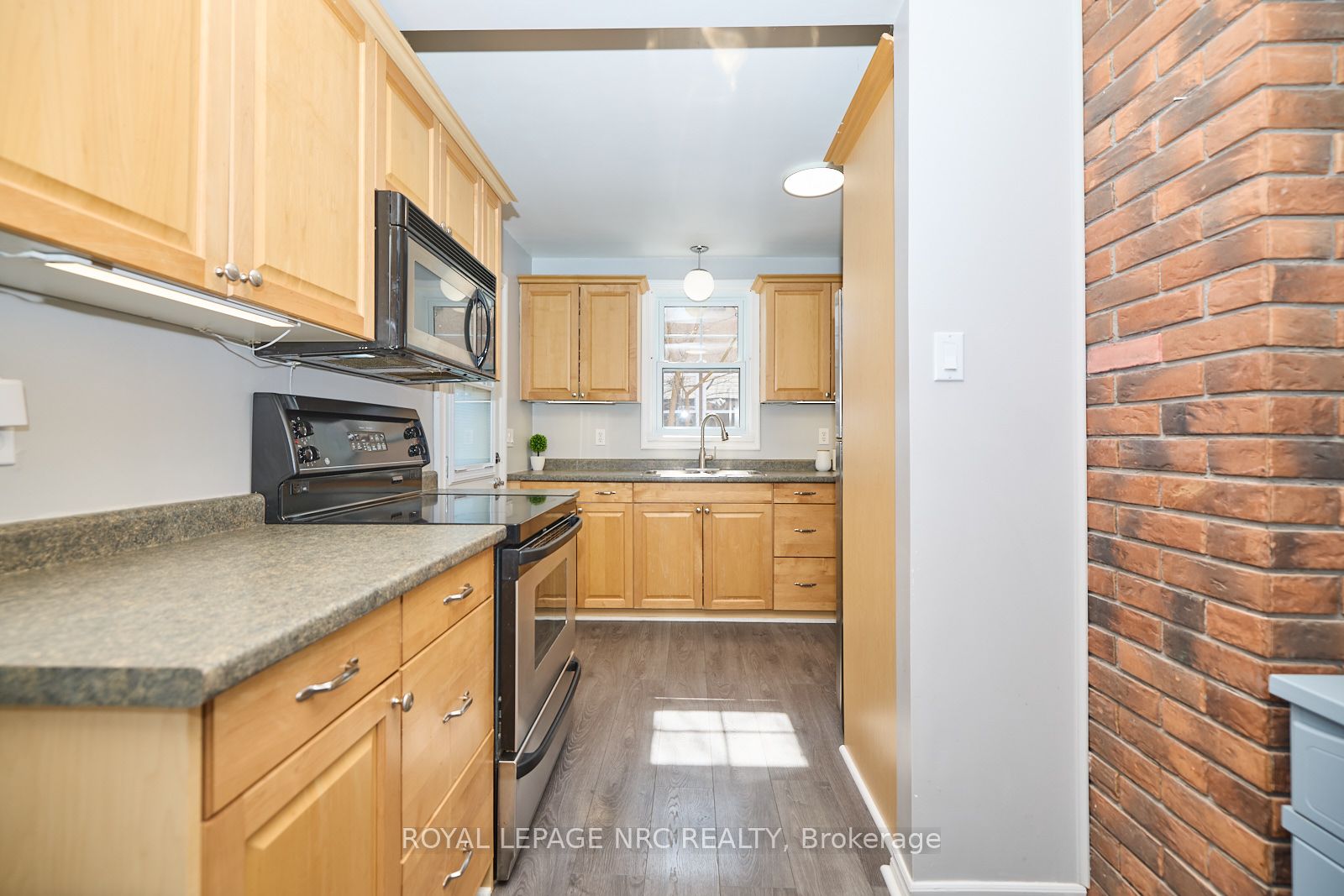 96 Wilton Avenue Property Photo 13