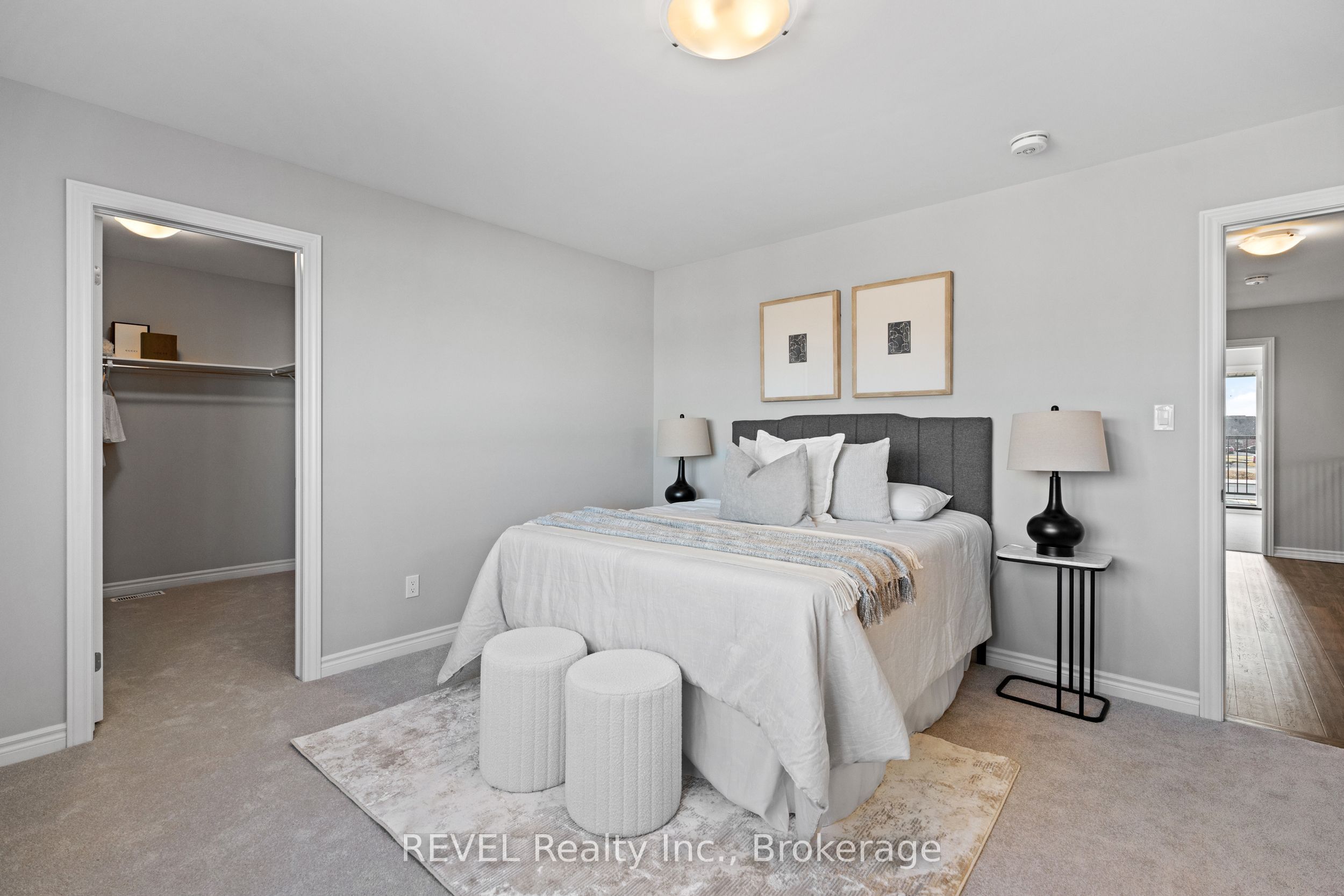 210 Wellandvale Drive Property Photo 19