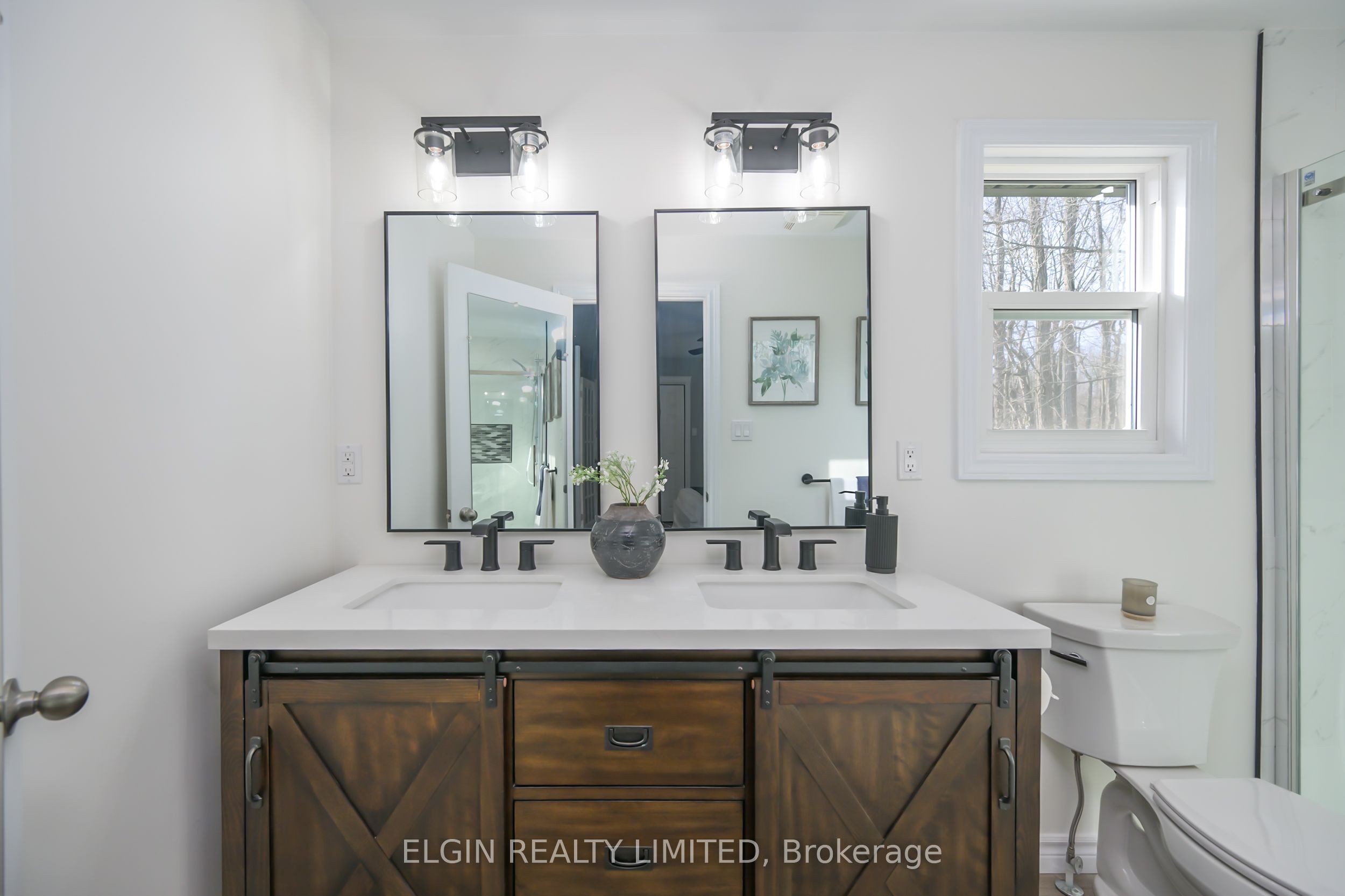 42371 Dexter Line Property Photo 21