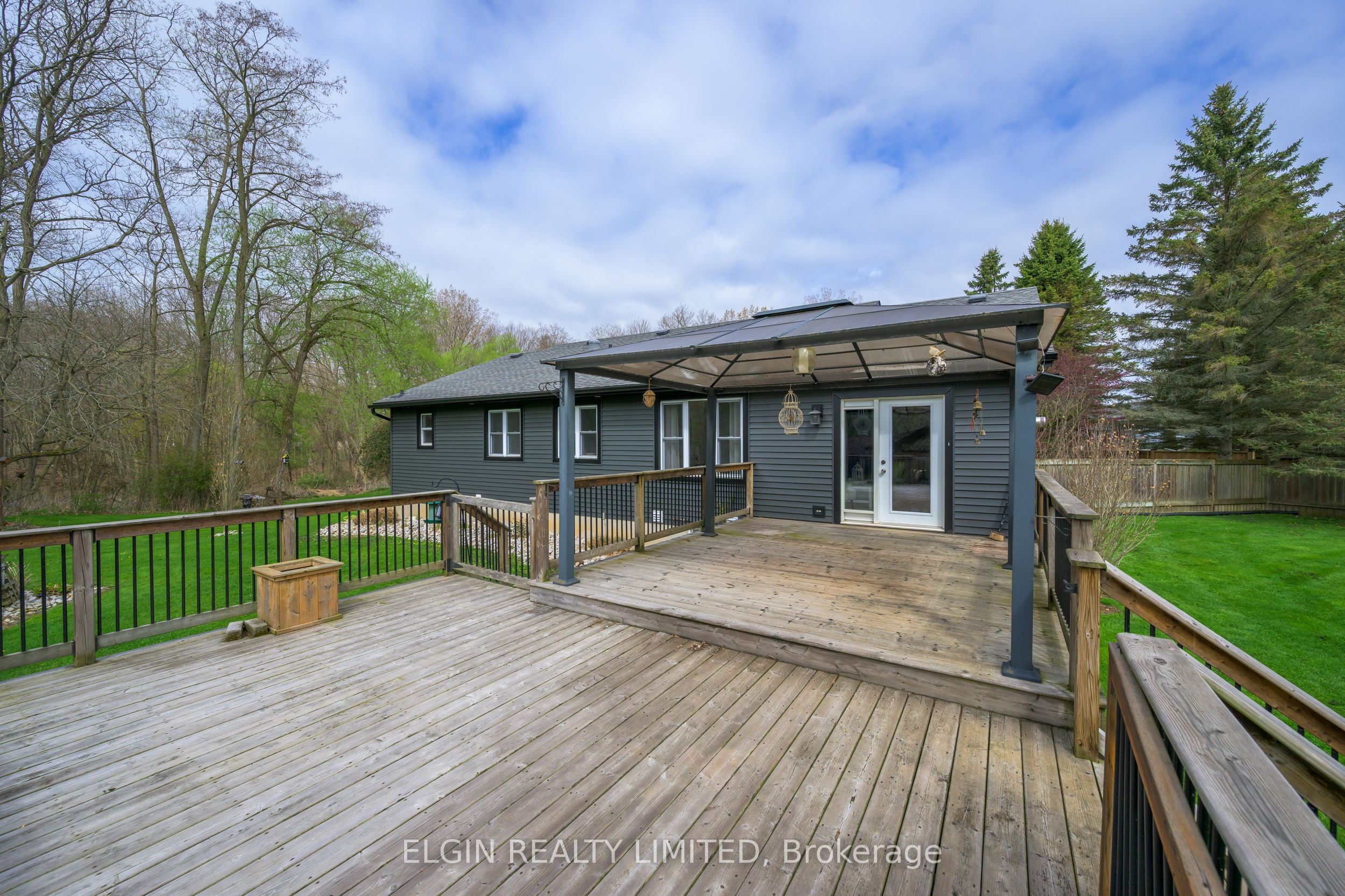 42371 Dexter Line Property Photo 37