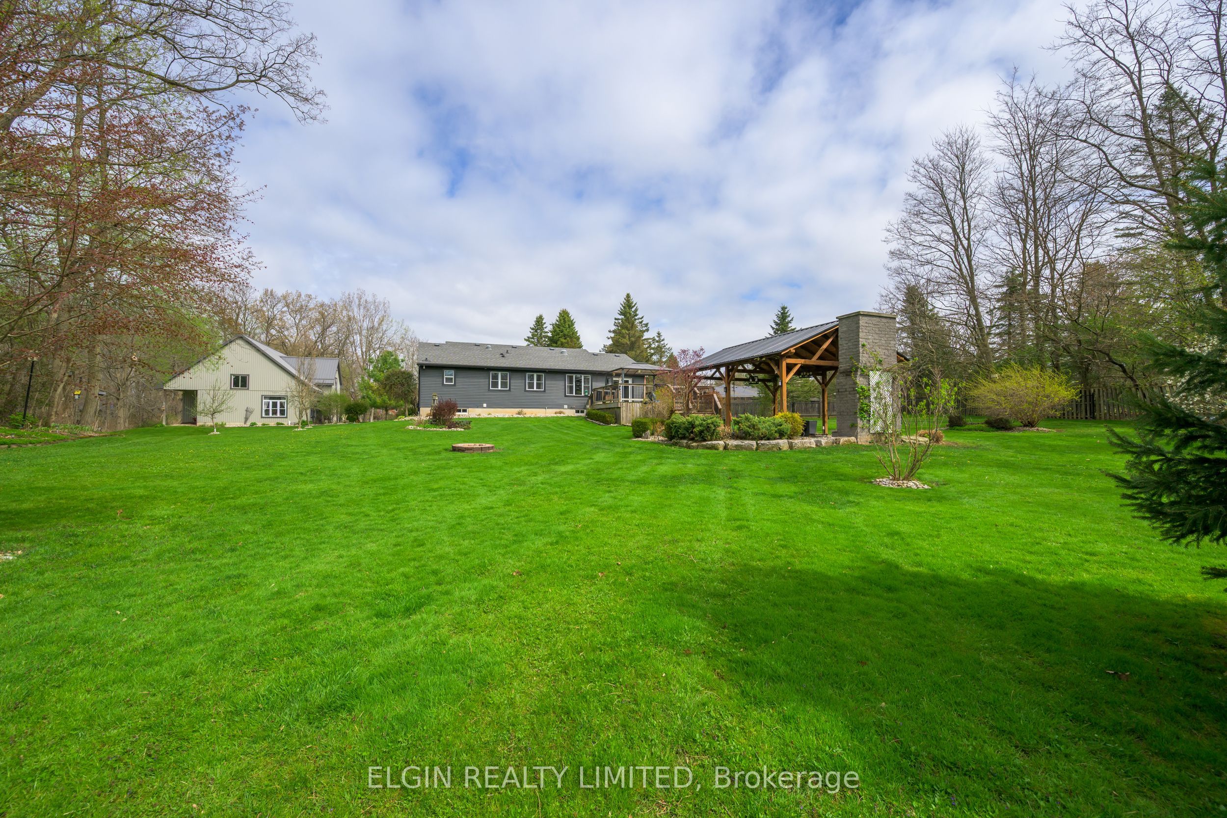 42371 Dexter Line Property Photo 46