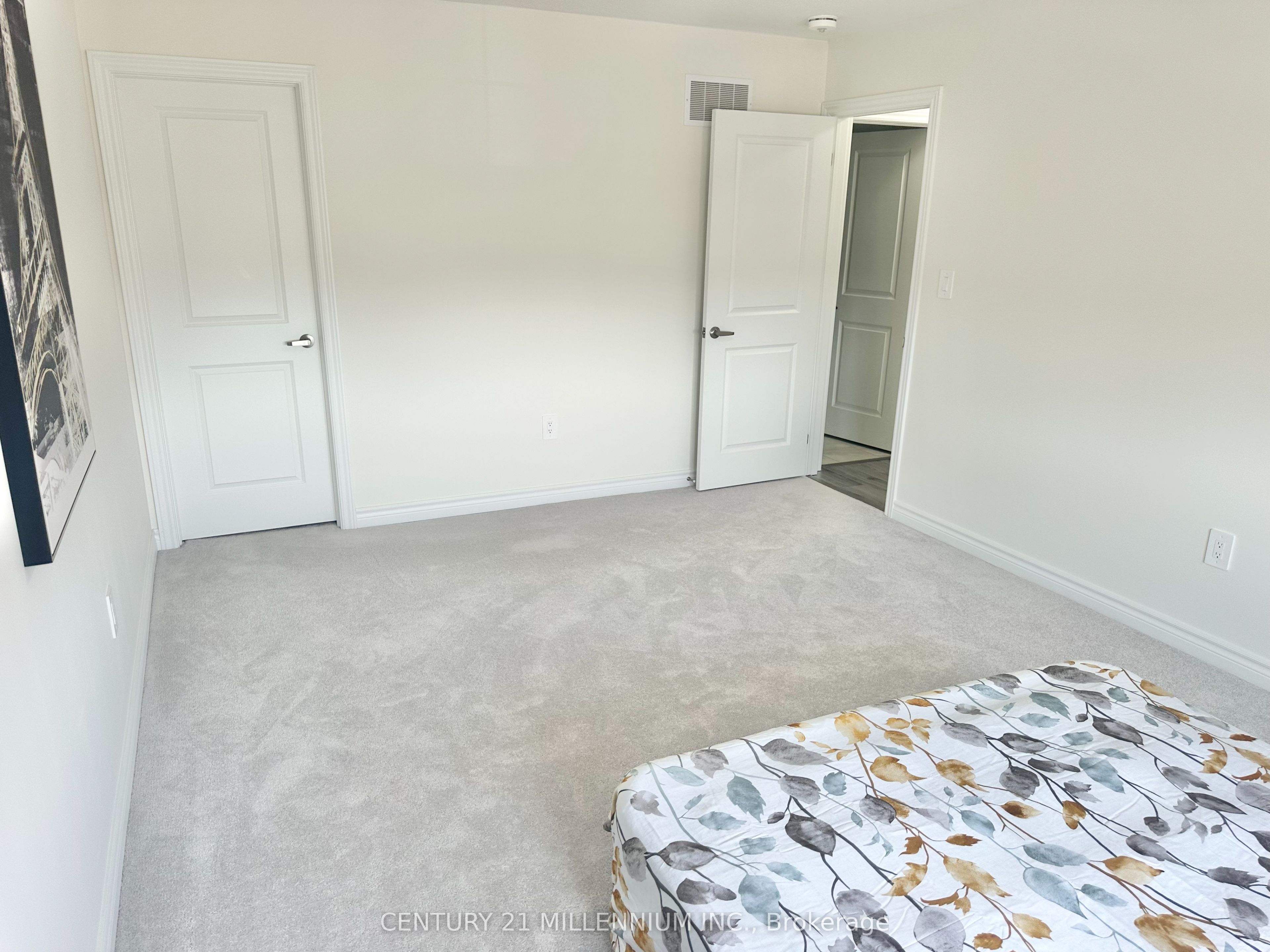 25 Harwood Street Property Photo 31
