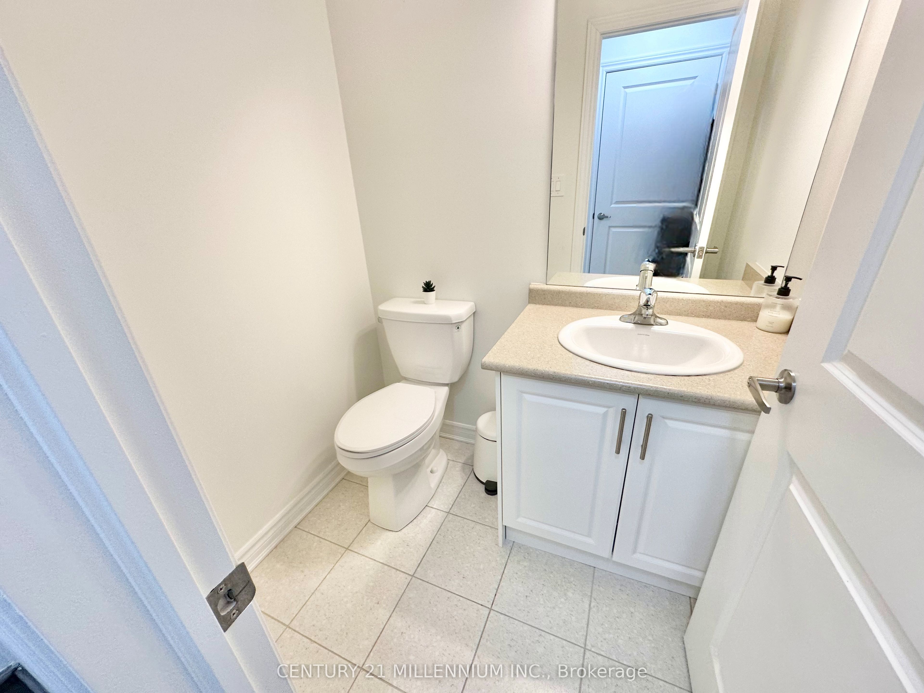 25 Harwood Street Property Photo 33