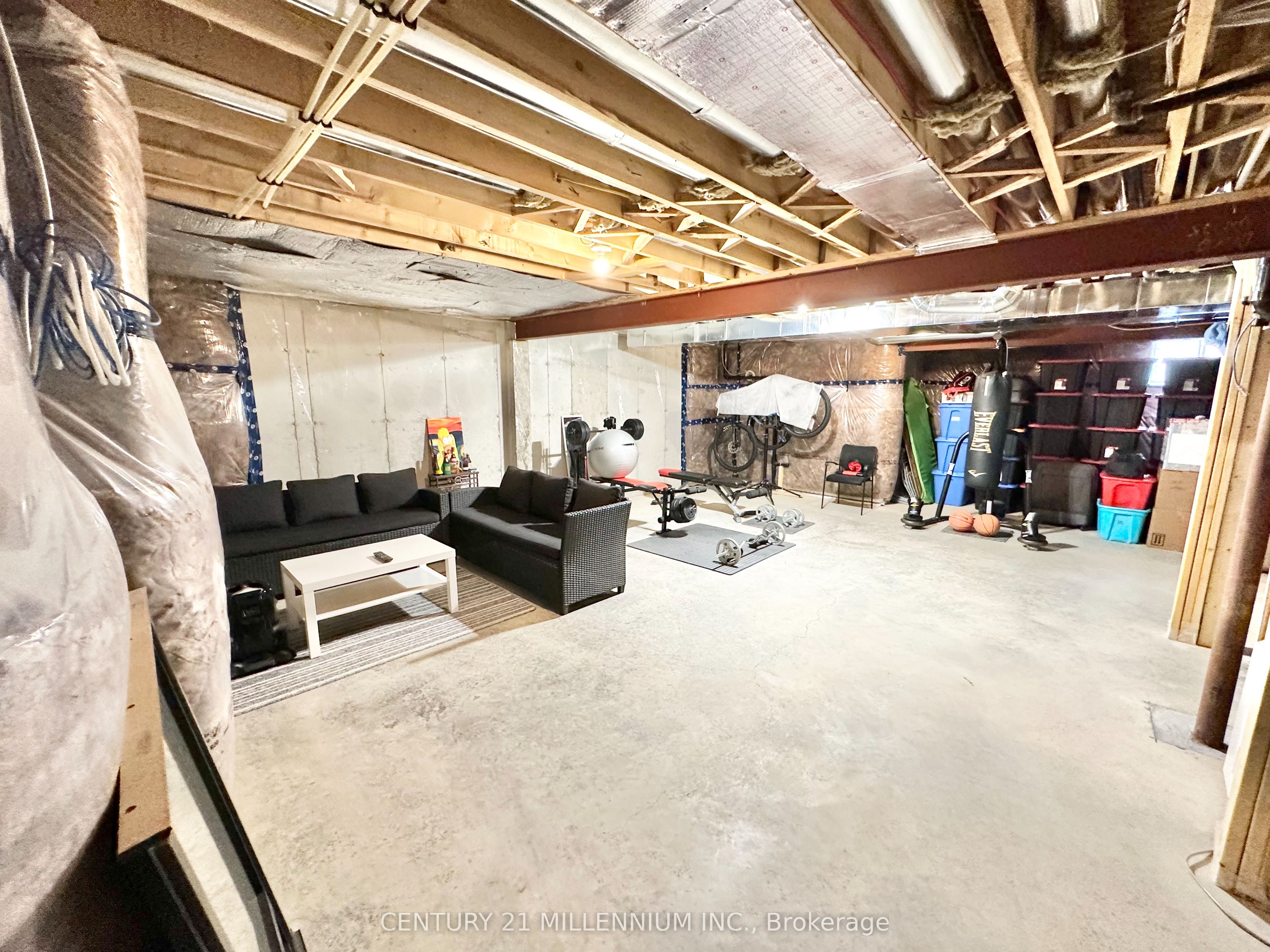 25 Harwood Street Property Photo 35