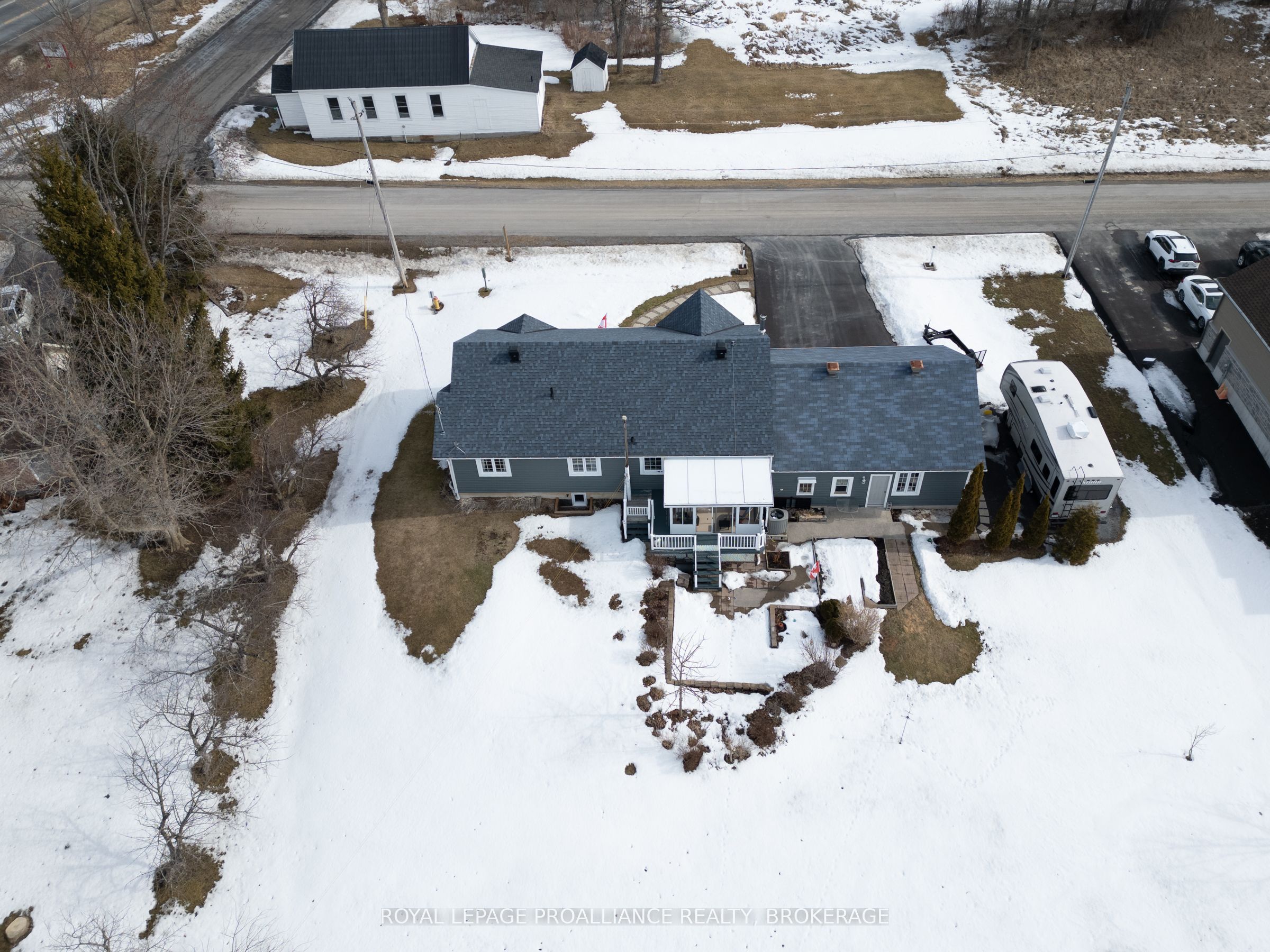 214 Richmond Street Property Photo