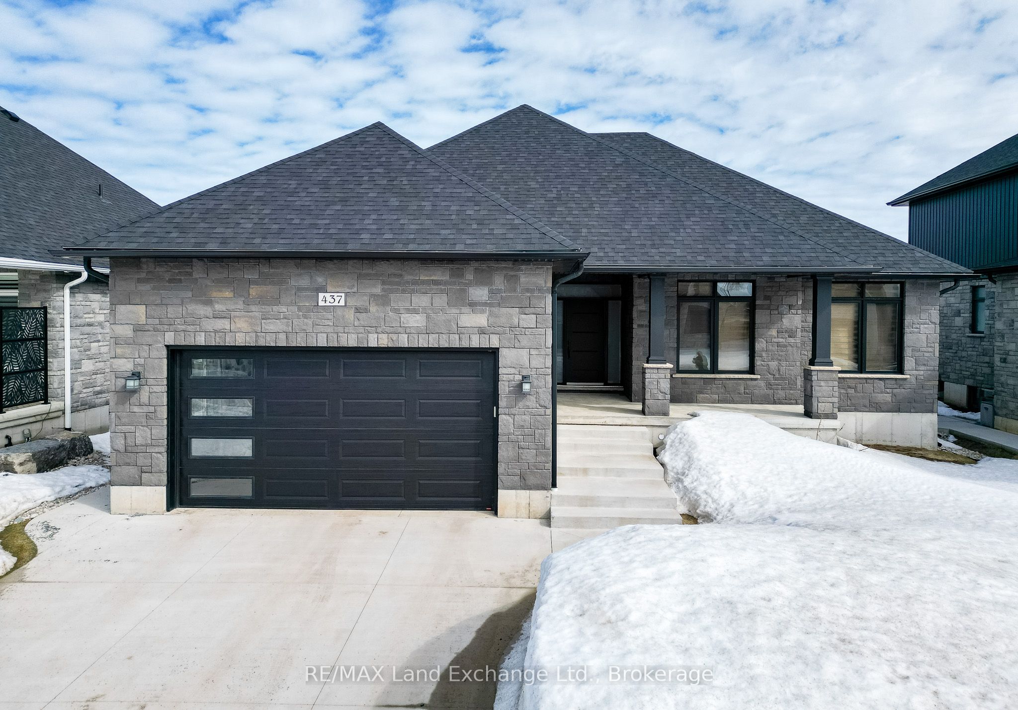 437 Normanton Street Property Photo
