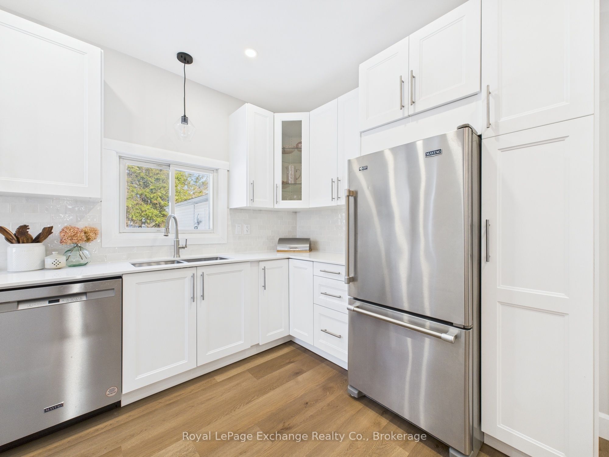 222 Edward Street Property Photo 10