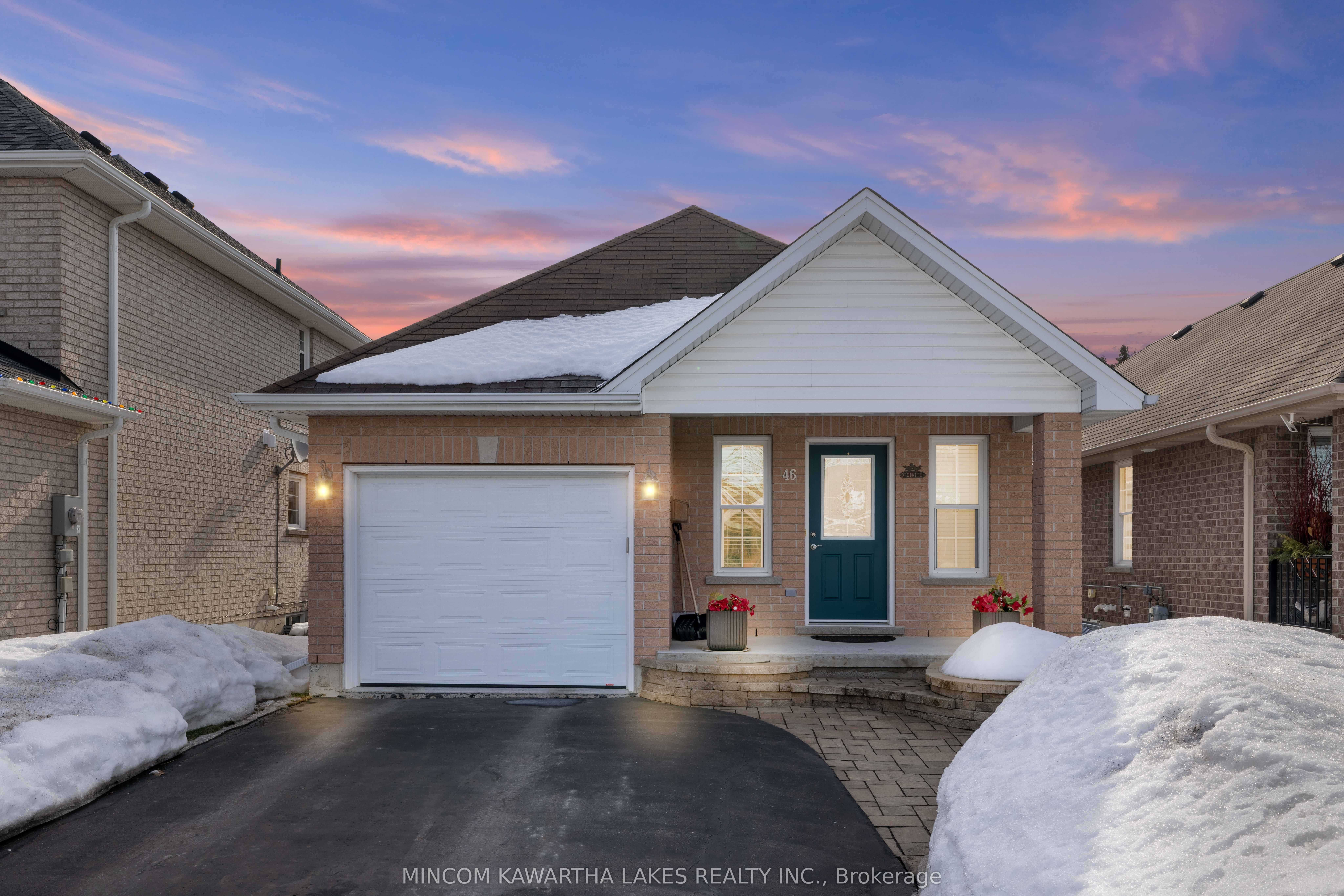 46 Laurent Blvd Property Photo