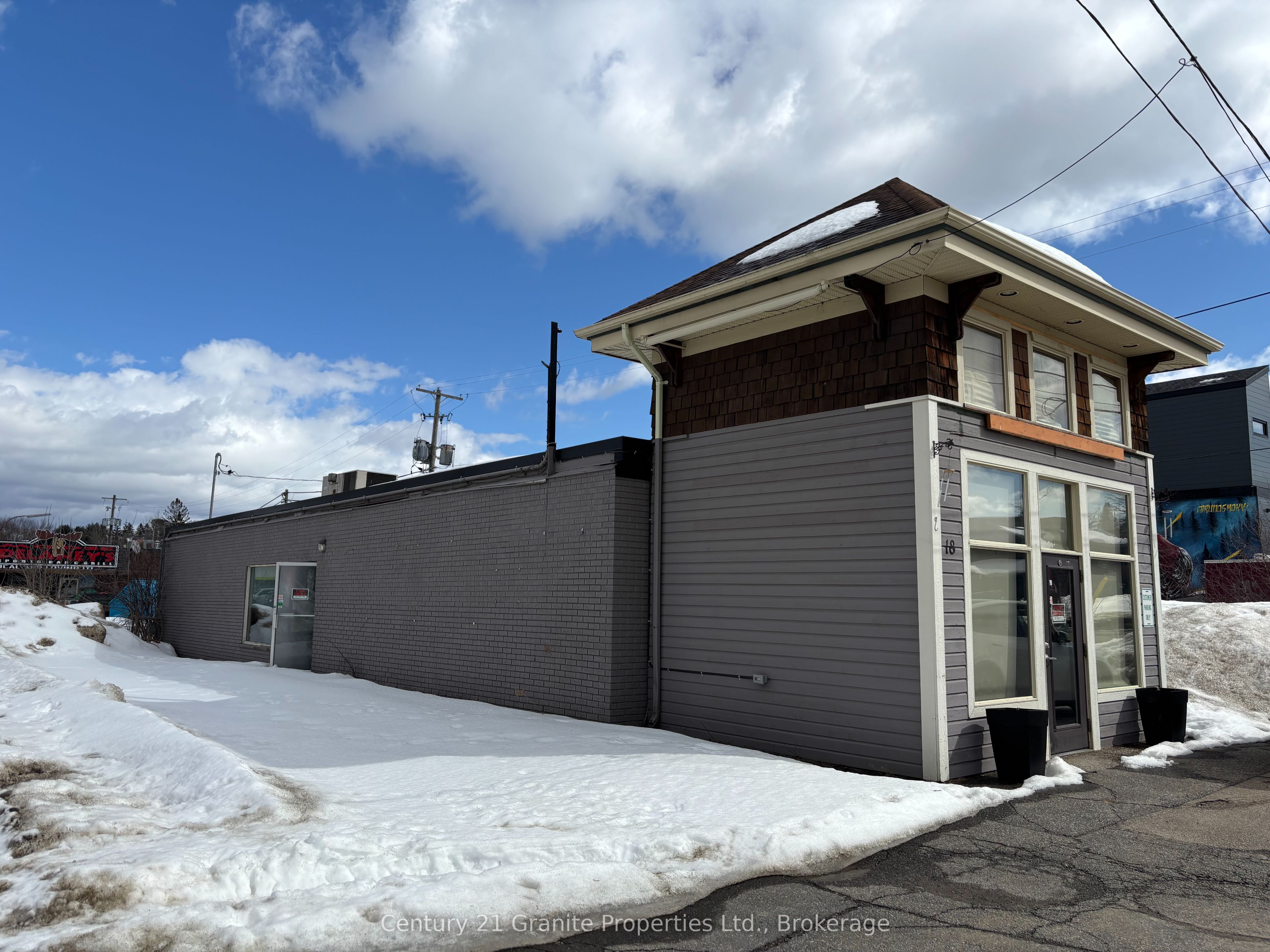 18 John St Property Photo 1