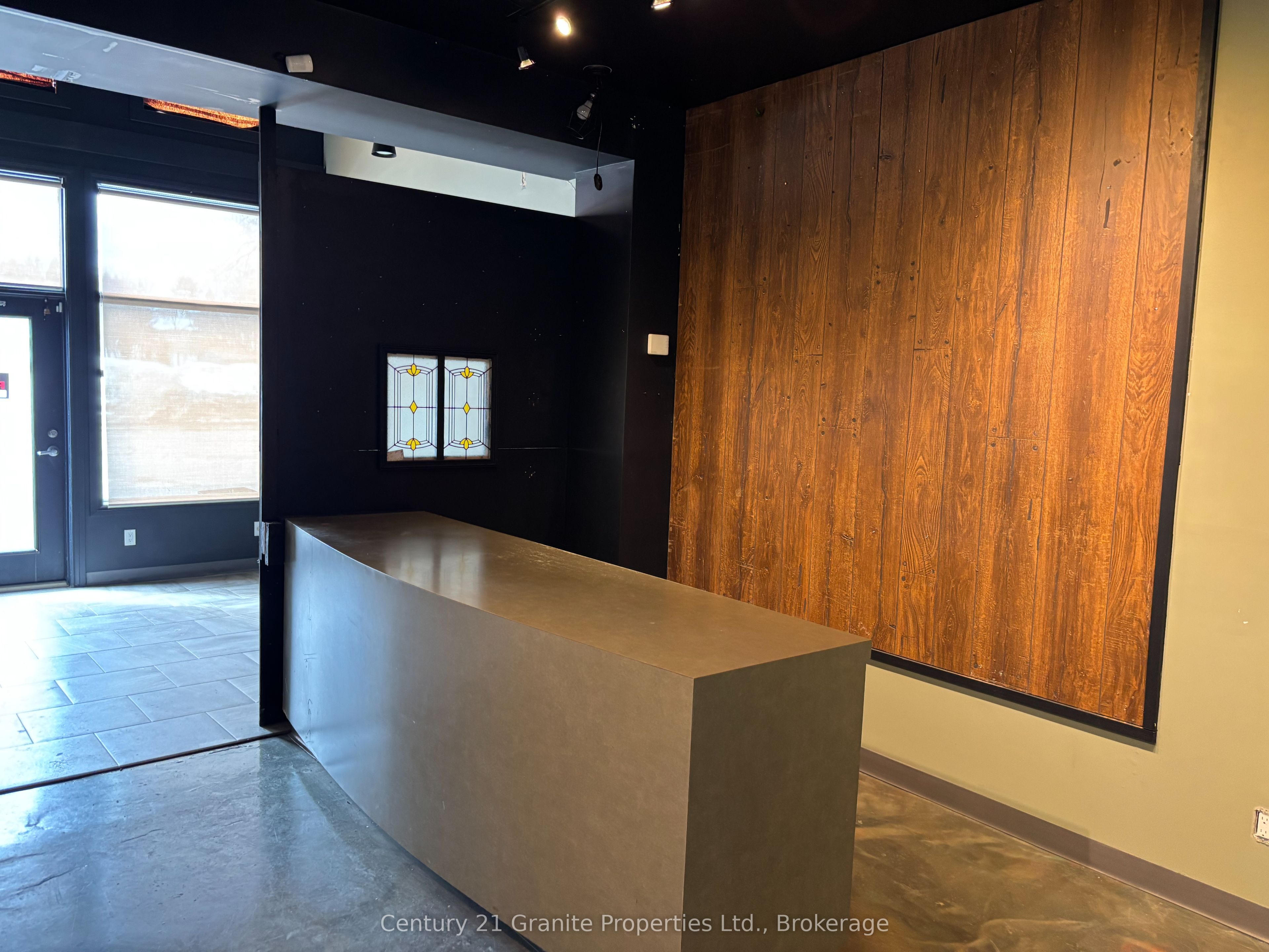 18 John St Property Photo 7