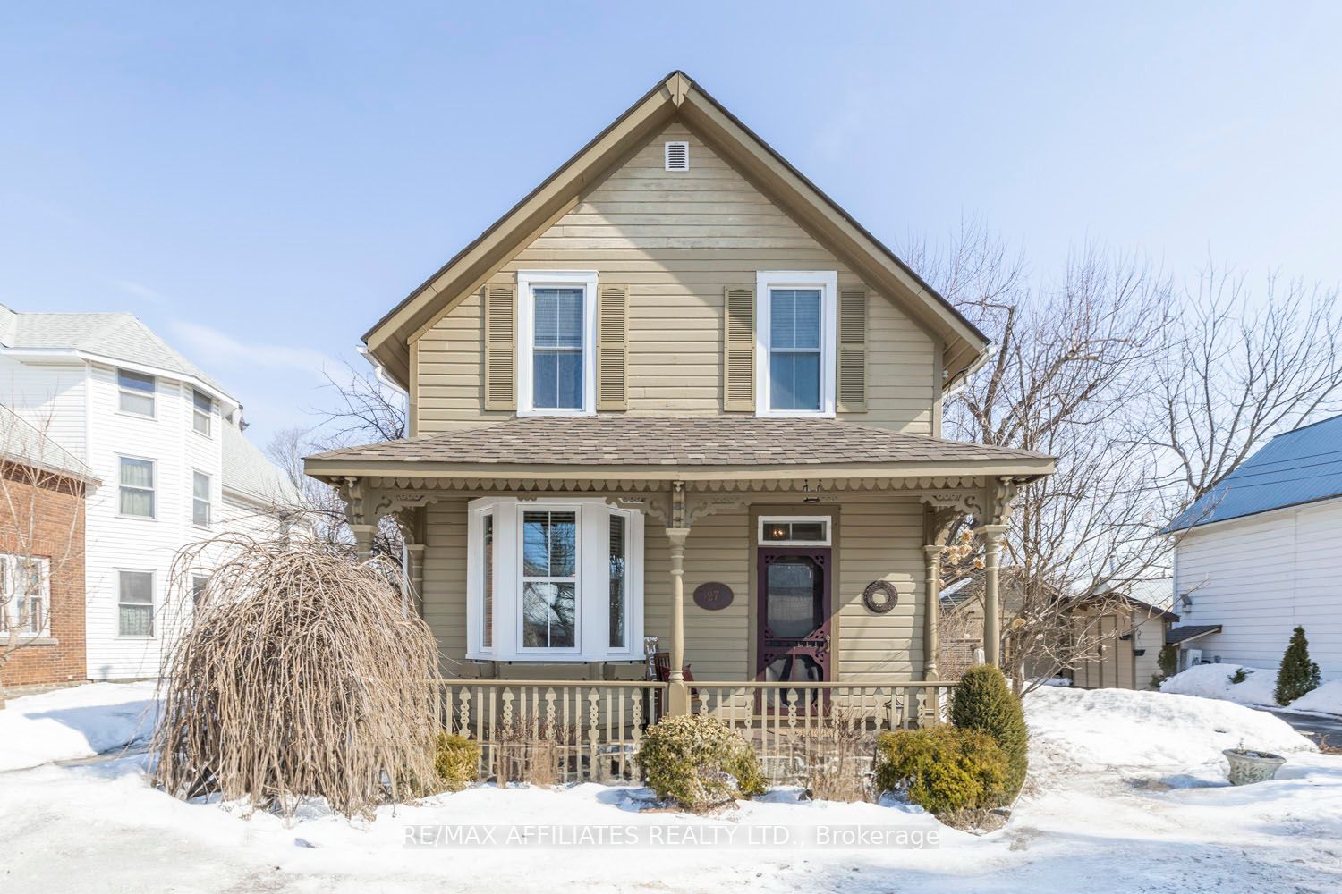 27 Hawthorne Avenue Property Photo