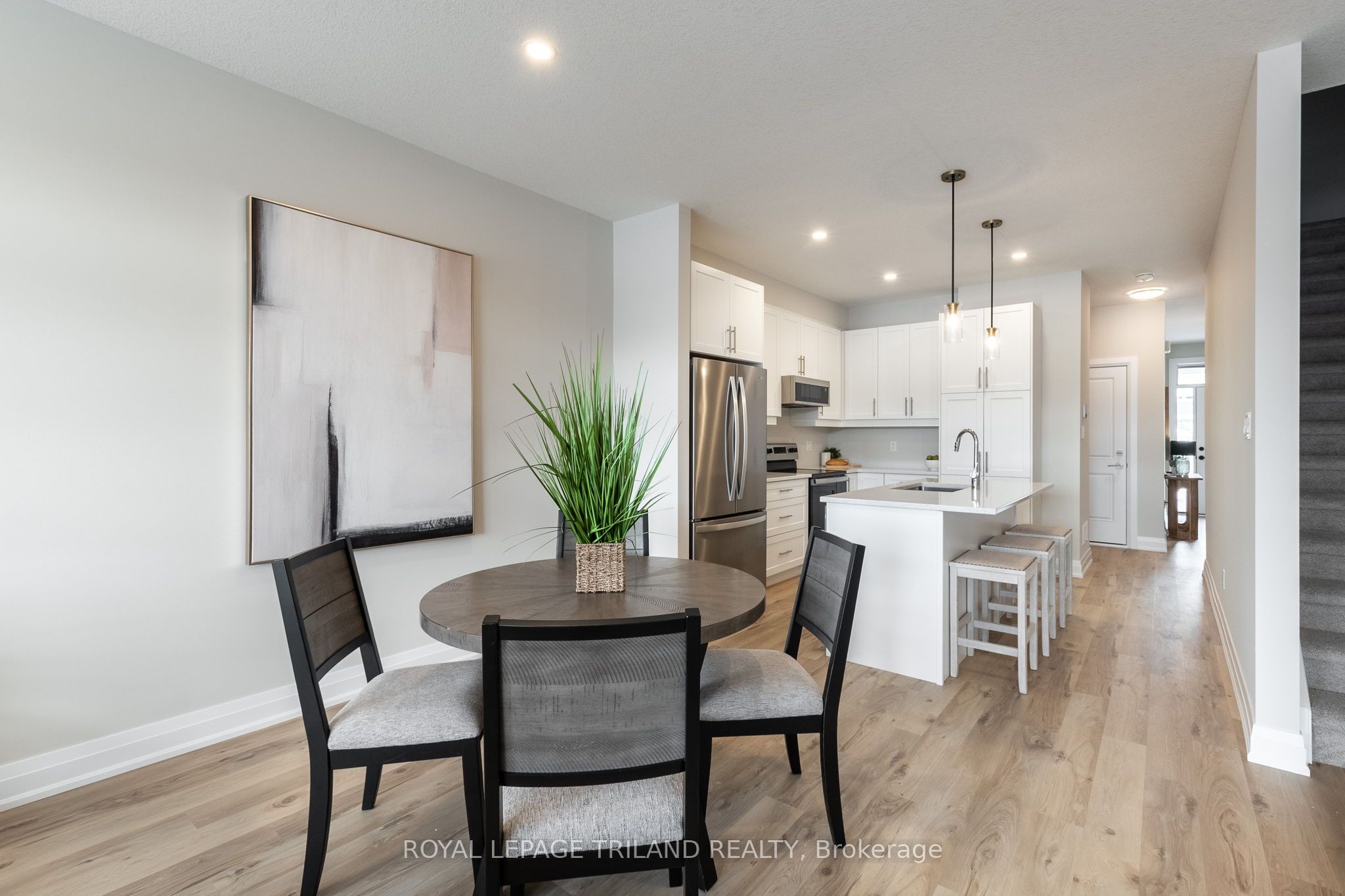 792 Banyan Lane Property Photo 11