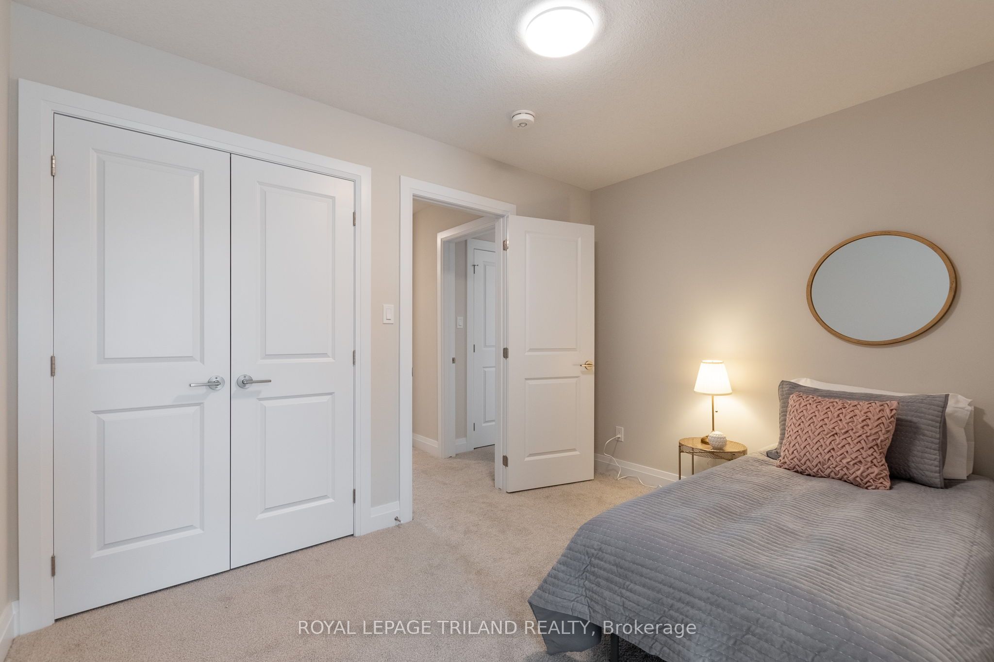 792 Banyan Lane Property Photo 23