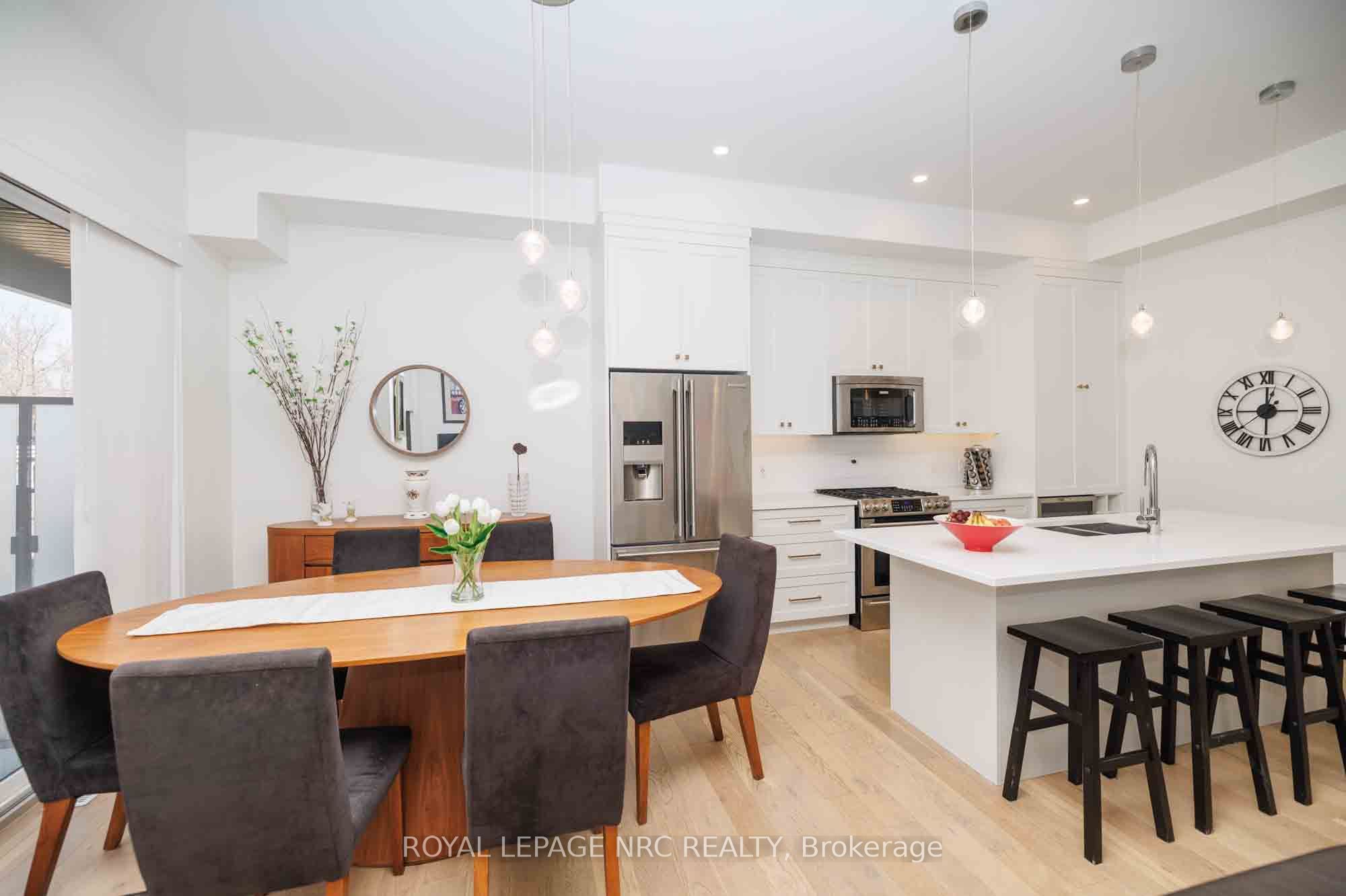 1465 Station Street 3 Property Photo 15