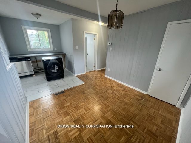 359.5 Strathearne Avenue Property Photo 5