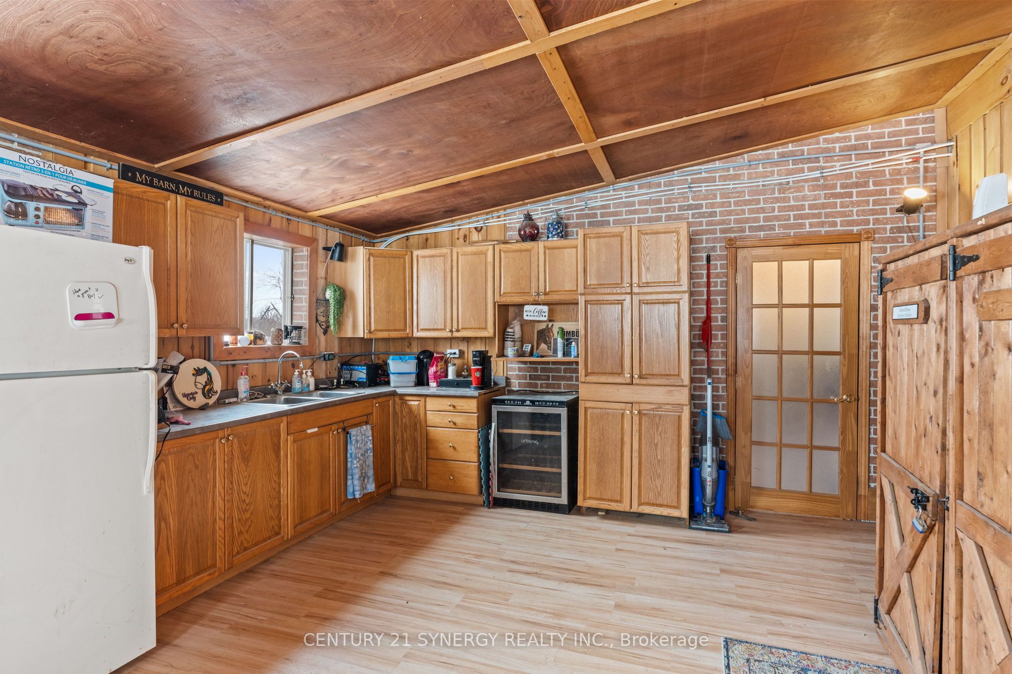 6387 Third Line Road Property Photo 21