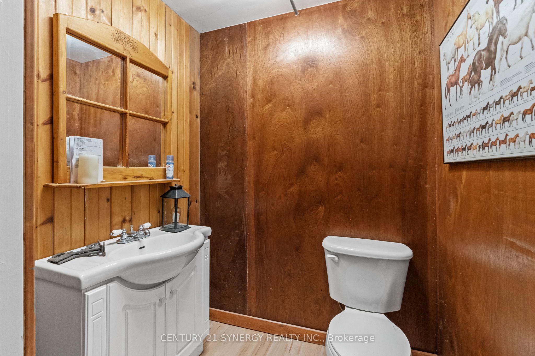6387 Third Line Road Property Photo 23
