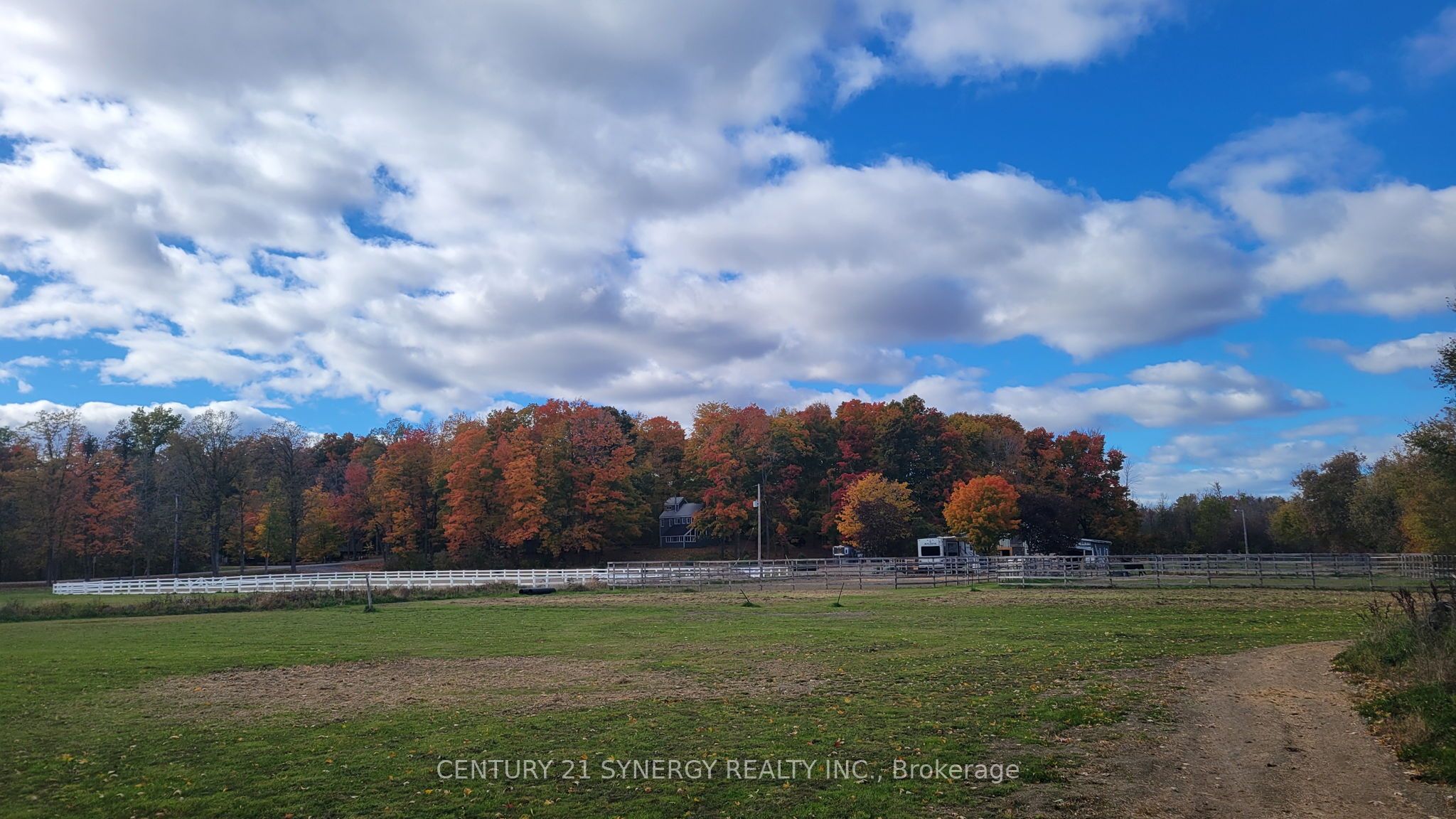 6387 Third Line Road Property Photo 27