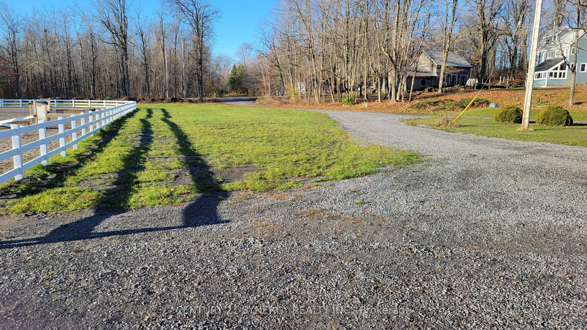 6387 Third Line Road Property Photo 29