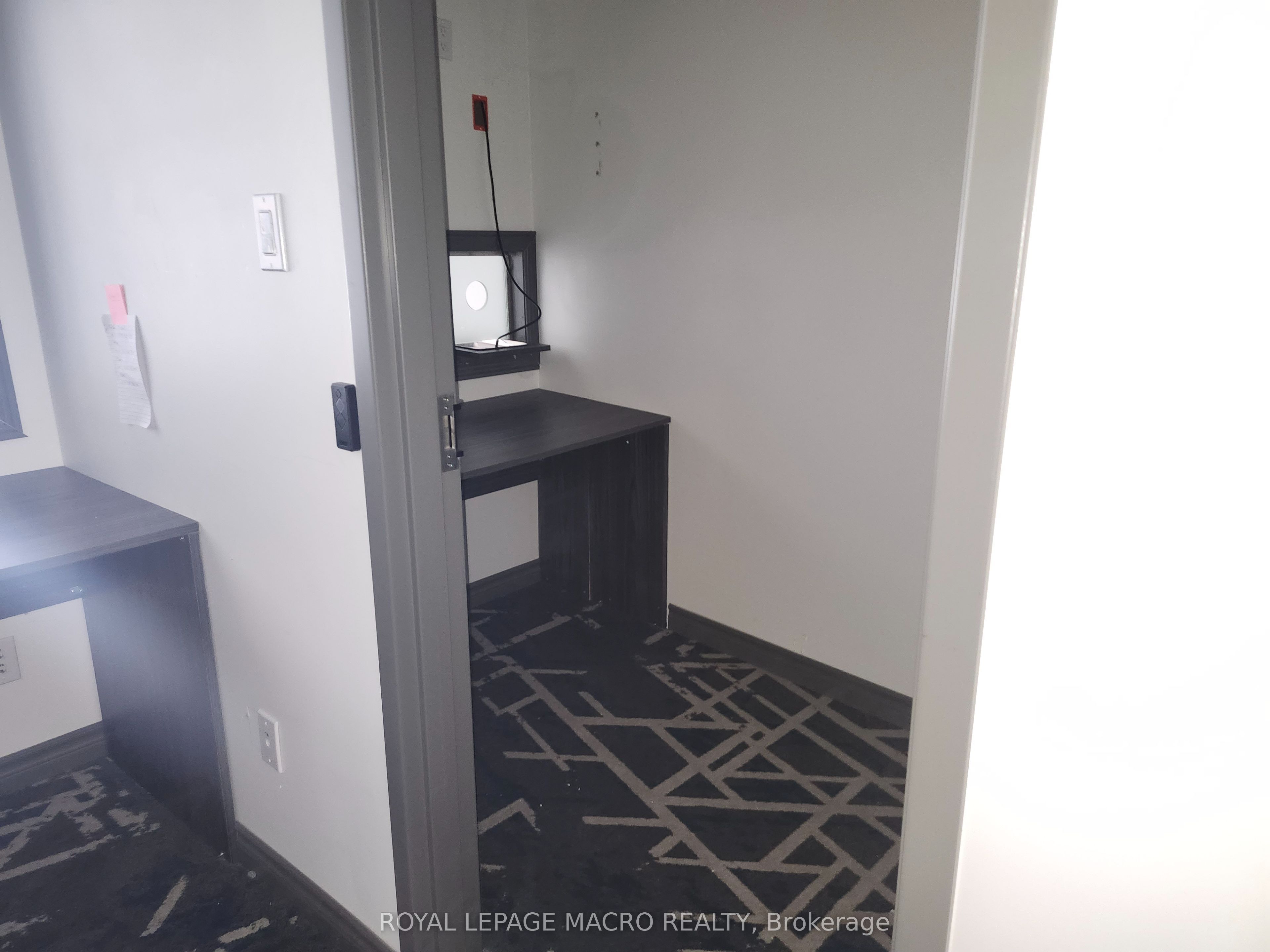 18 Ainslie Street Property Photo 10