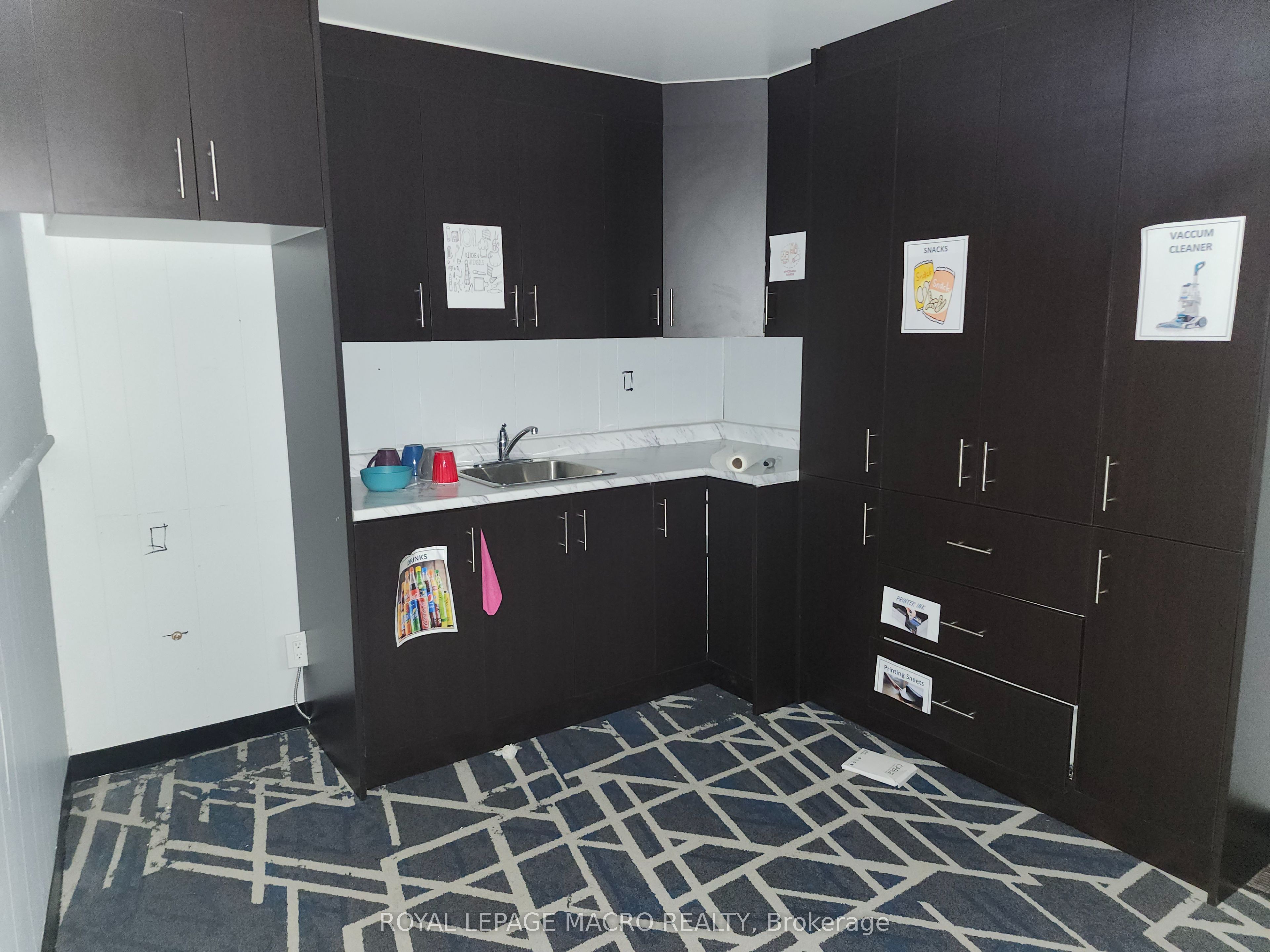 18 Ainslie Street Property Photo 15