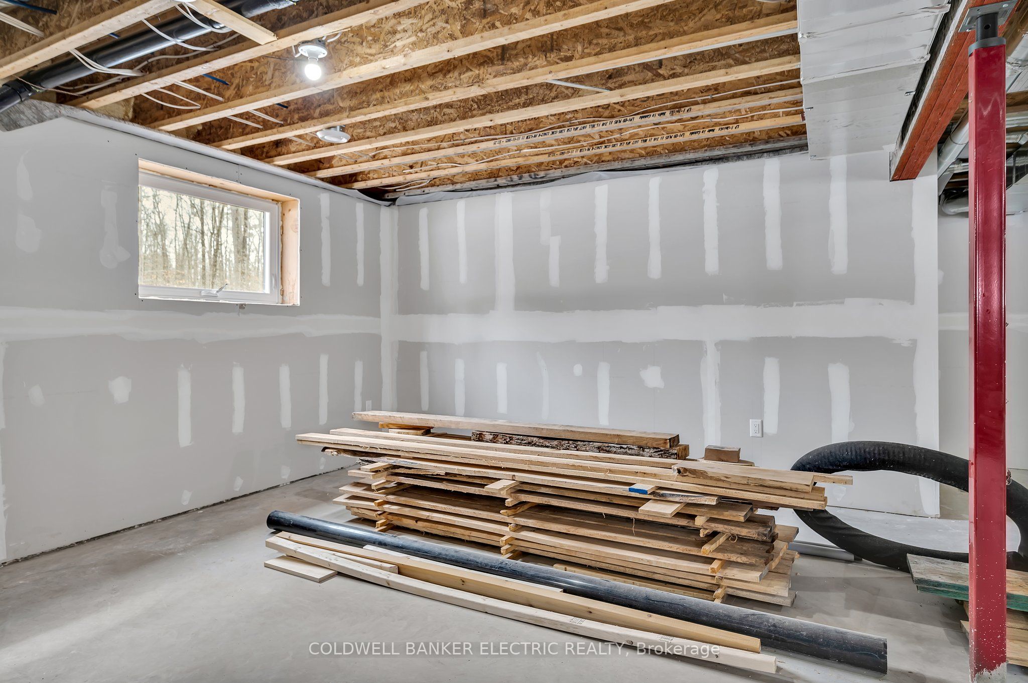 50 Maple Road Property Photo 22