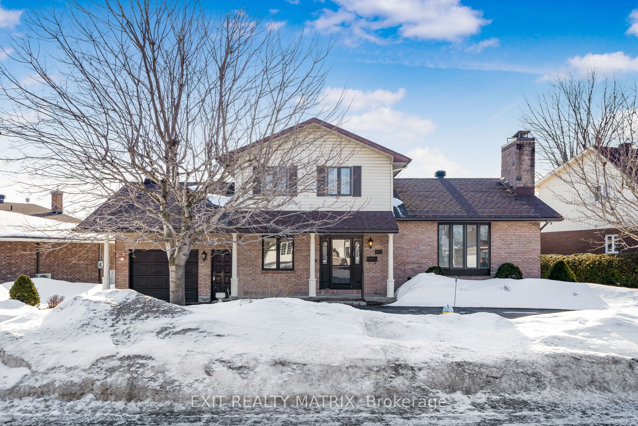 621 Albert Street Property Photo