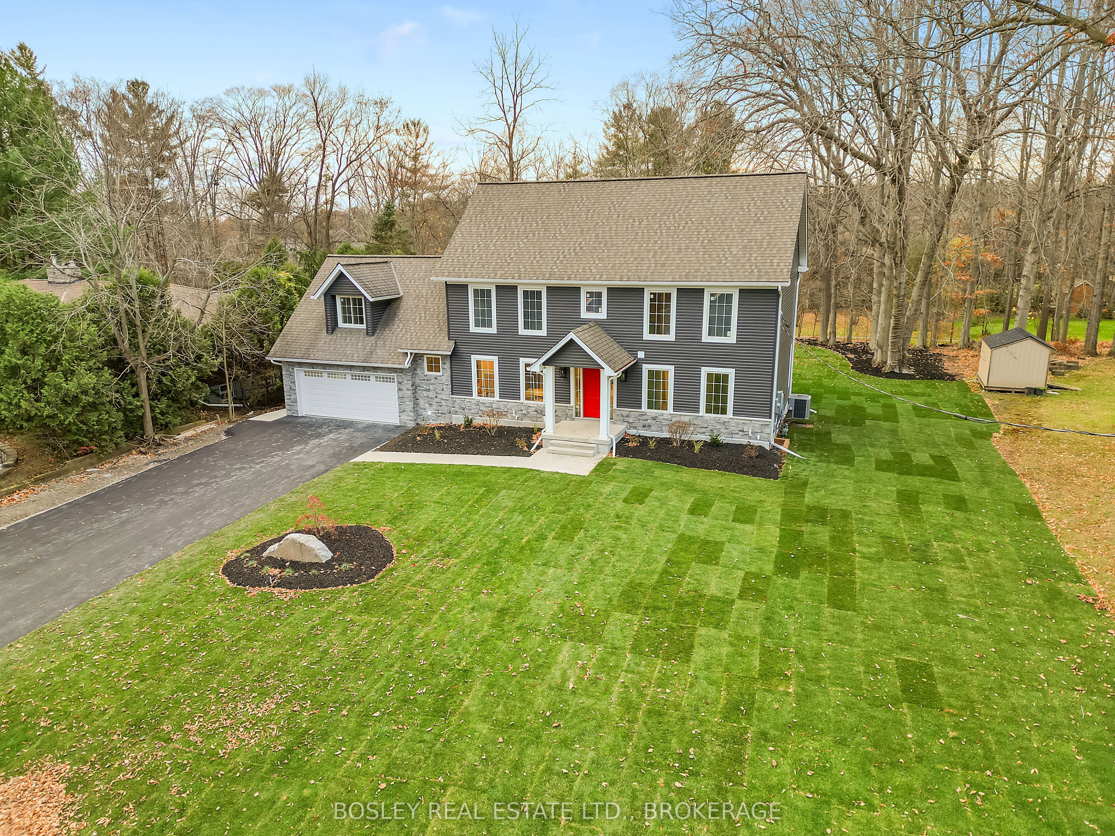 990 Haist St Property Photo