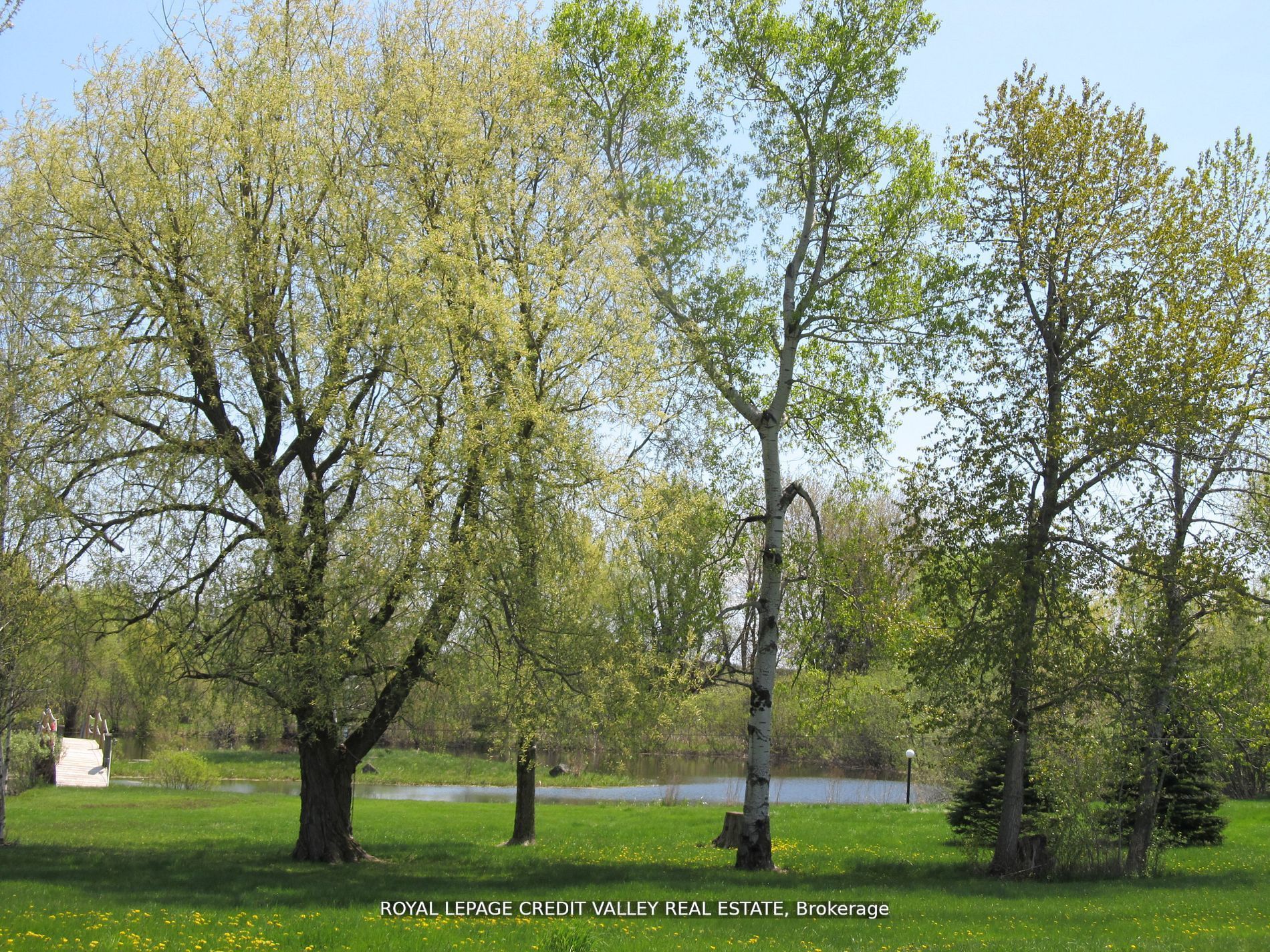 476345 3rd Line Property Photo 11