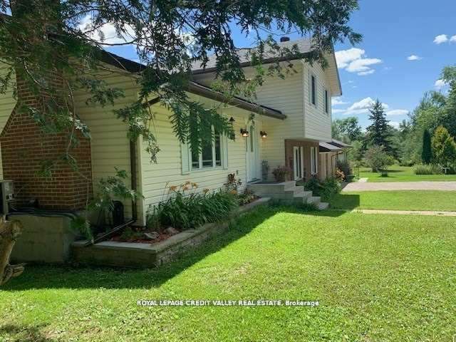 476345 3rd Line Property Photo 19