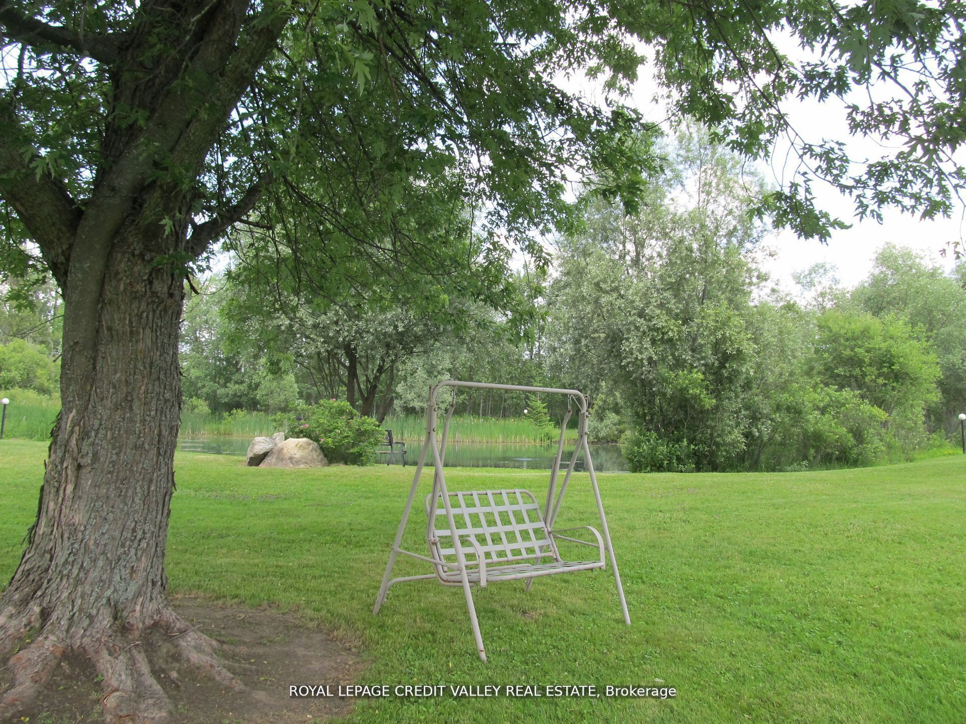 476345 3rd Line Property Photo 27
